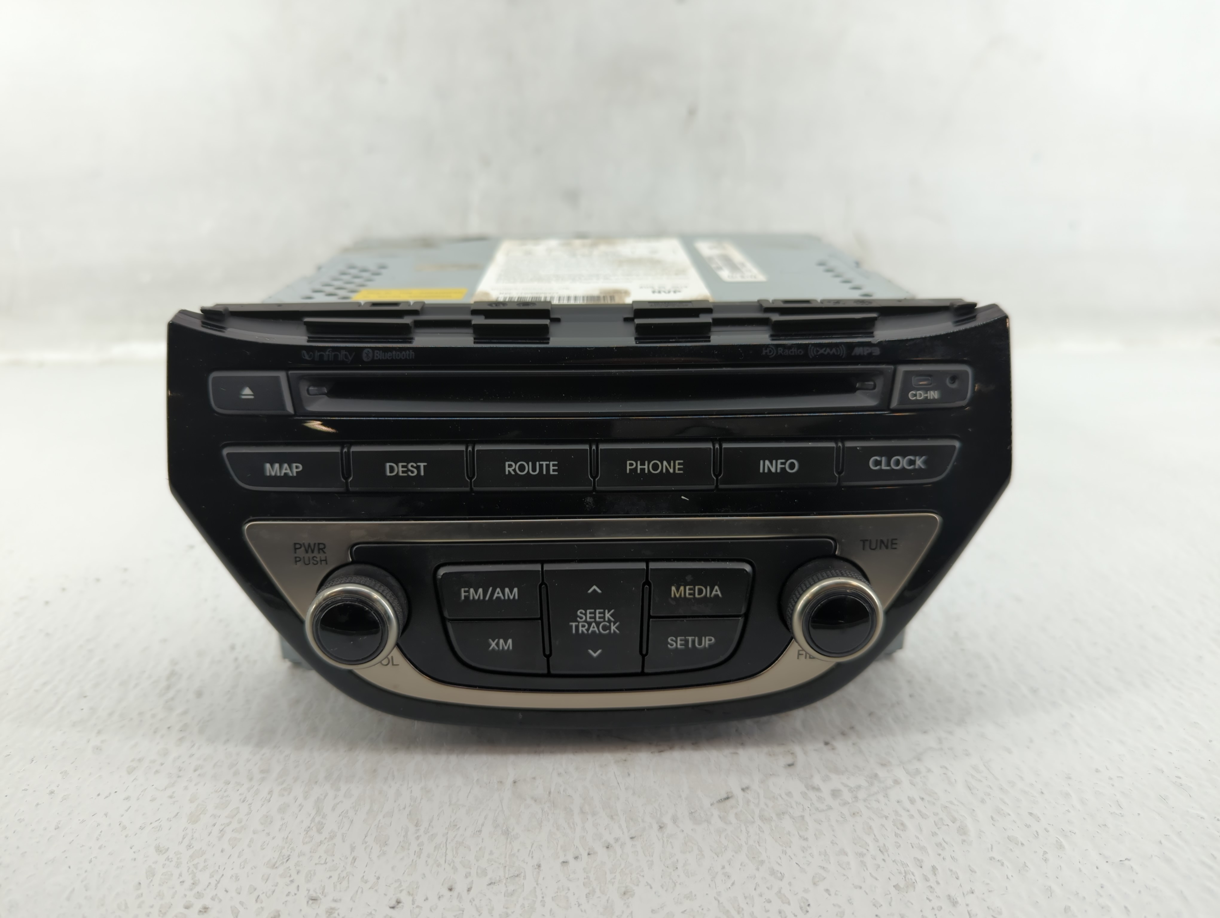 2013-2015 Hyundai Genesis Am Fm Cd Player Radio Receiver 580398 - Oemusedautoparts1.com