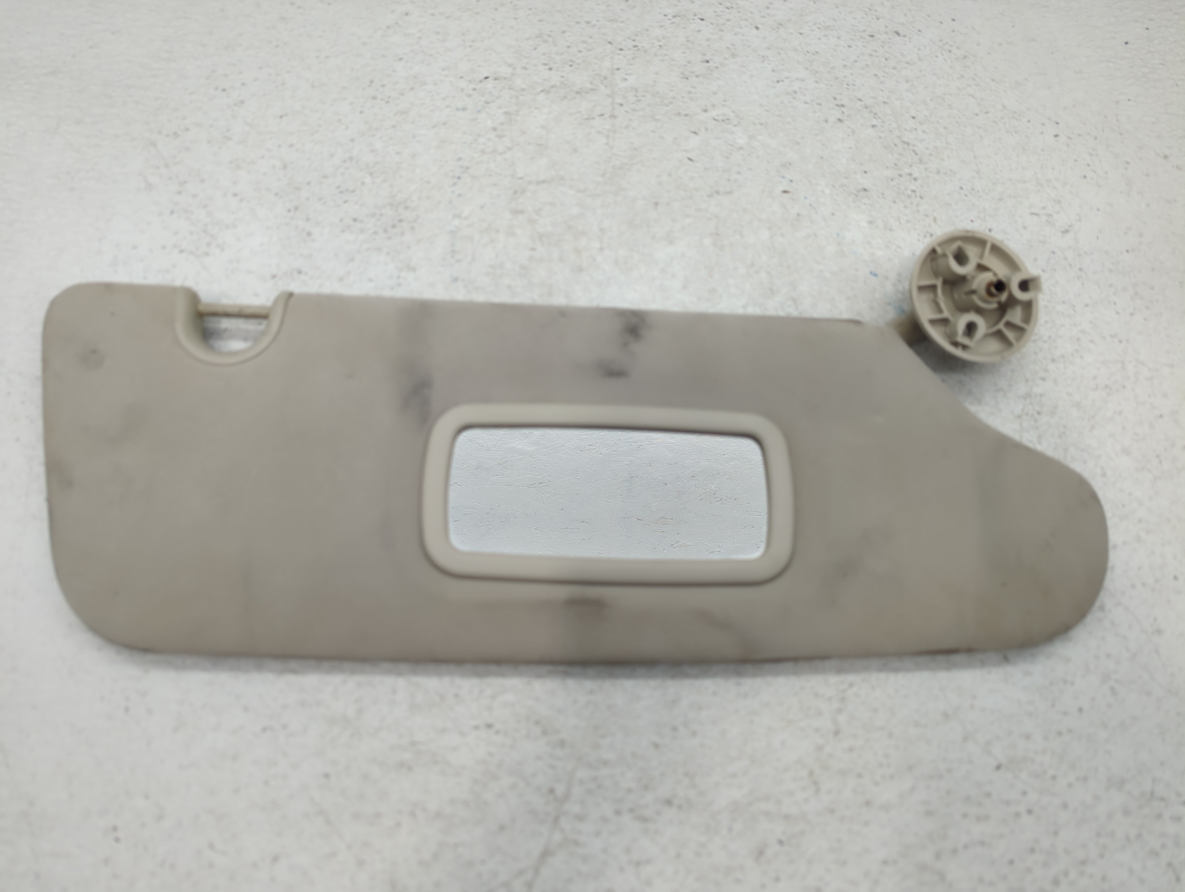 Picture of Dodge Caravan Passenger Sun Visor Mirror Right Sunvisor Grey 580585