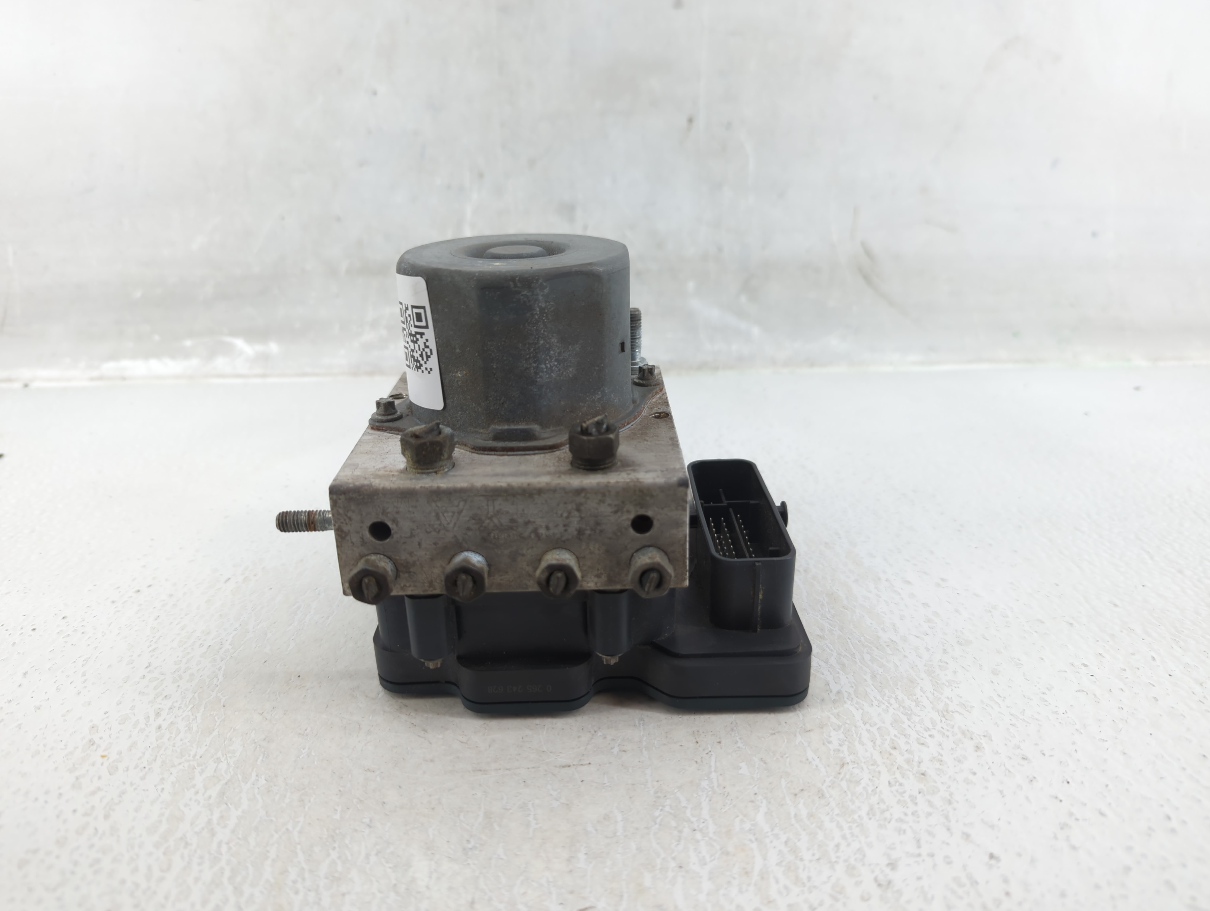Picture of 2015-2017 Toyota Camry Abs Pump Control Module 580899