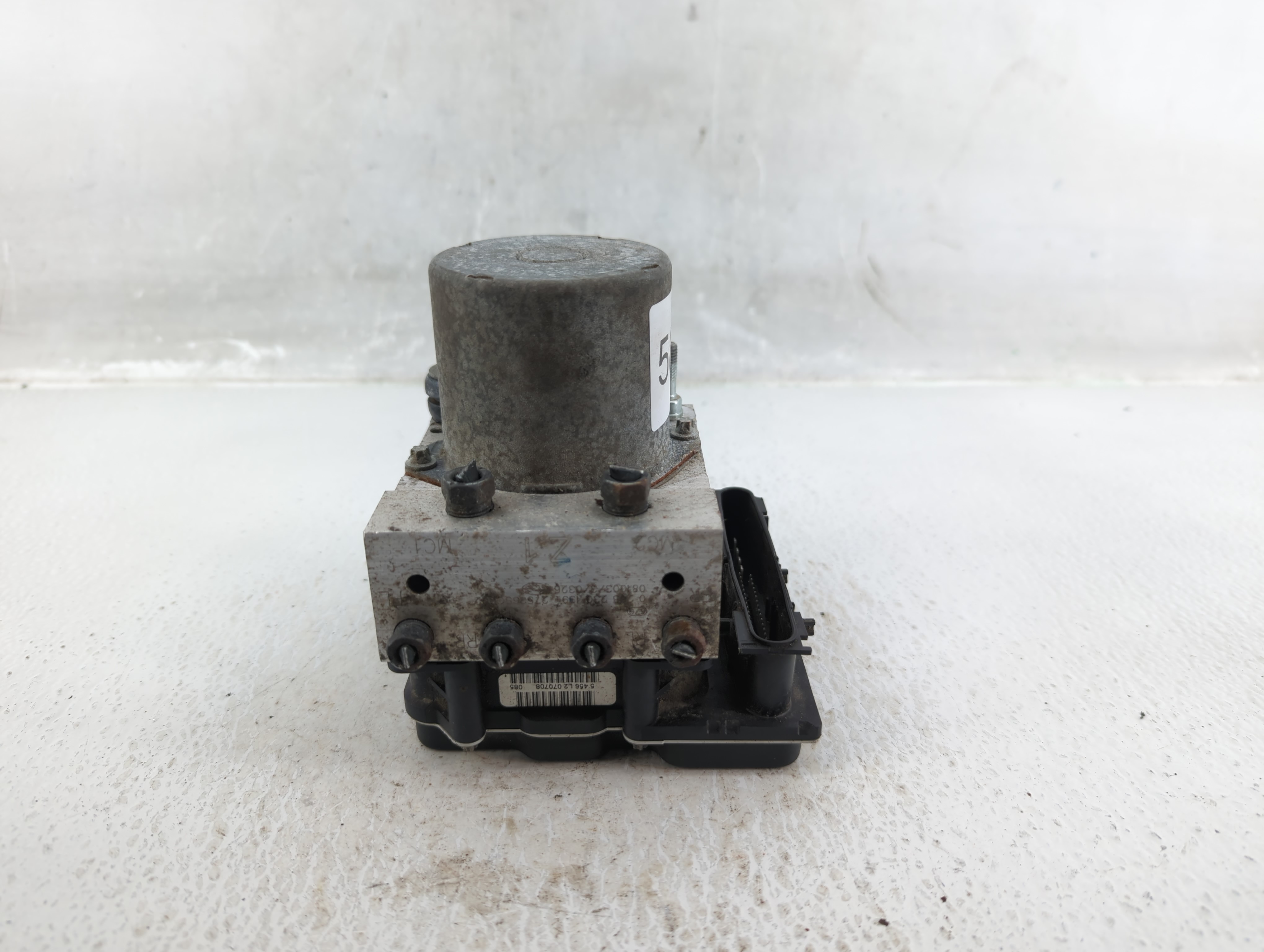 Picture of 2009-2010 Subaru Forester Abs Pump Control Module 580907
