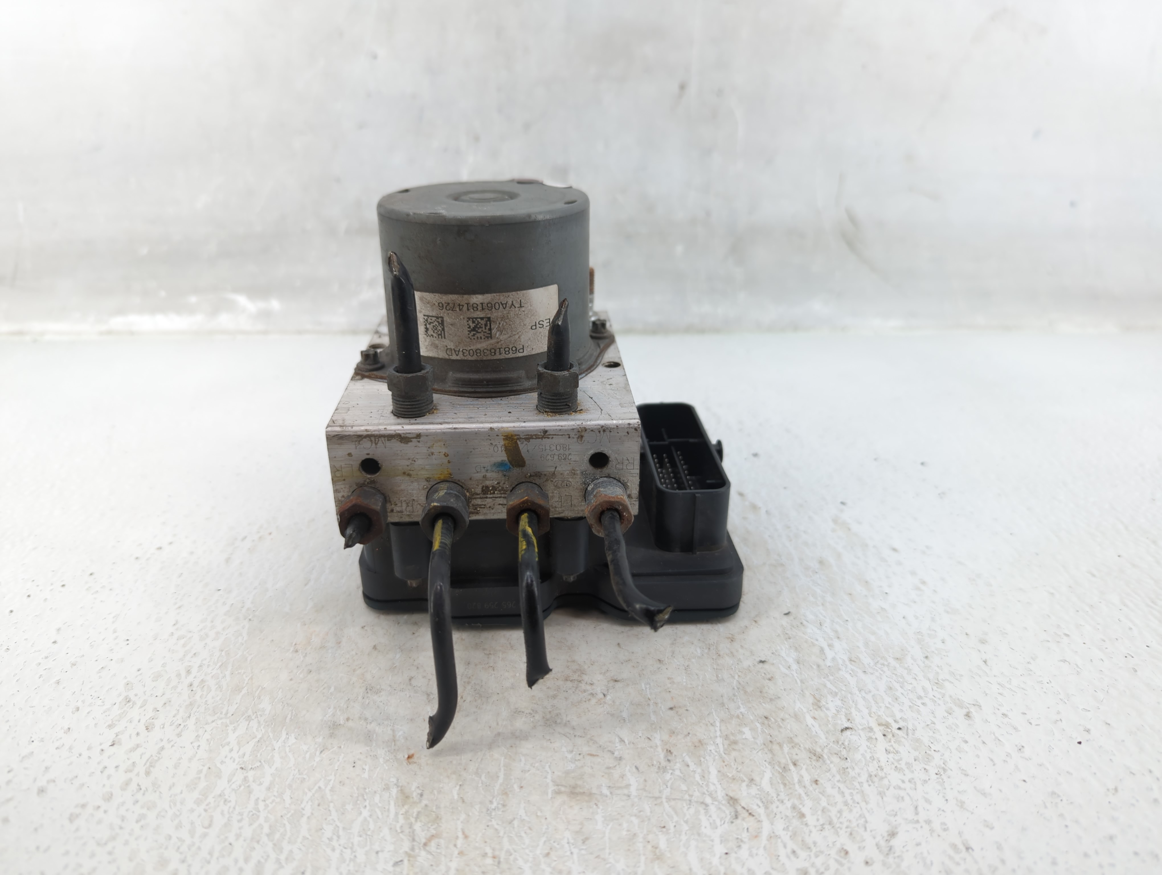 Picture of Dodge Caravan Abs Pump Control Module 580911