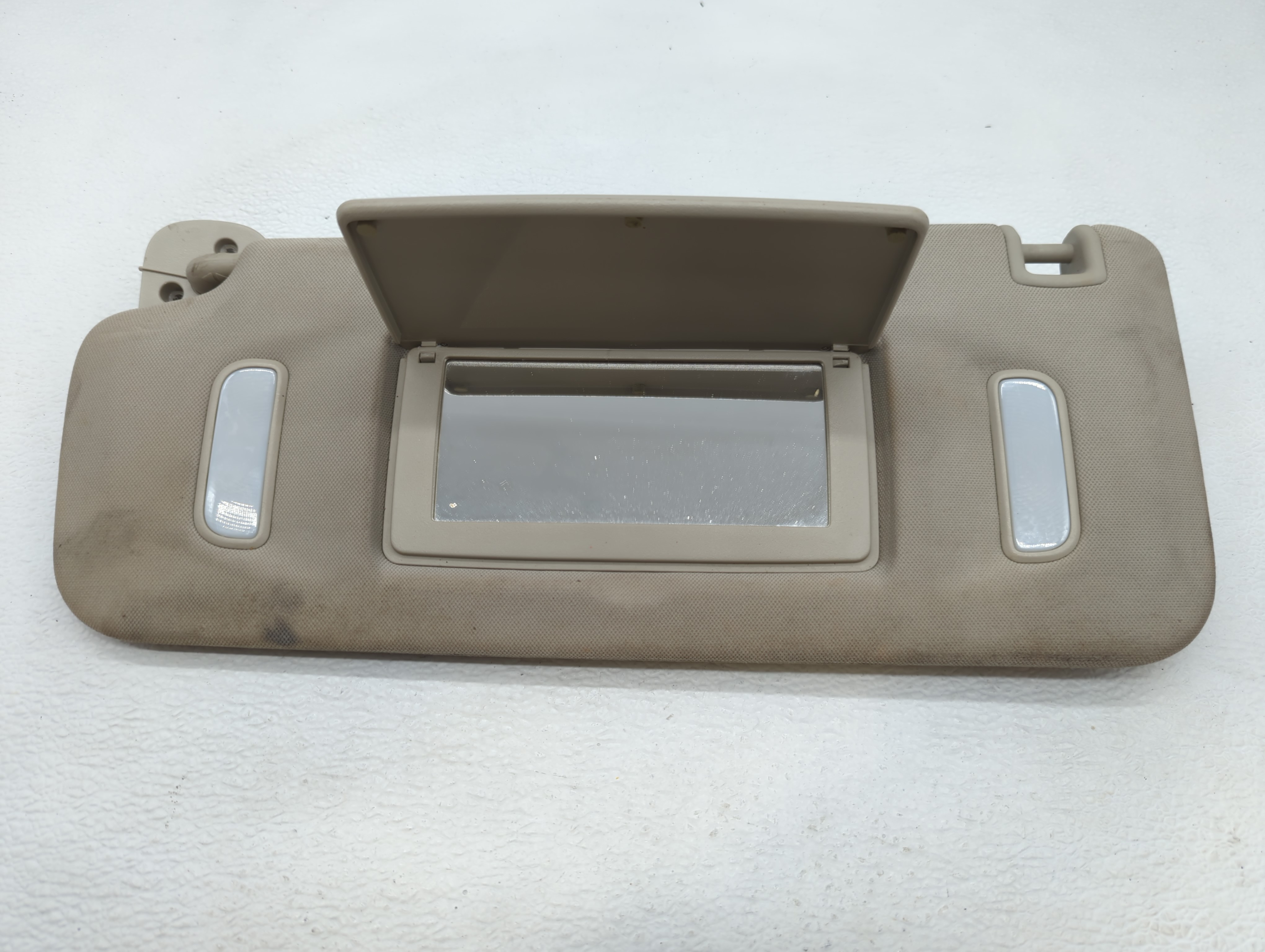 Picture of 2007-2014 Chevrolet Suburban 1500 Driver Sun Visor Mirror Left Sunvisor 582290