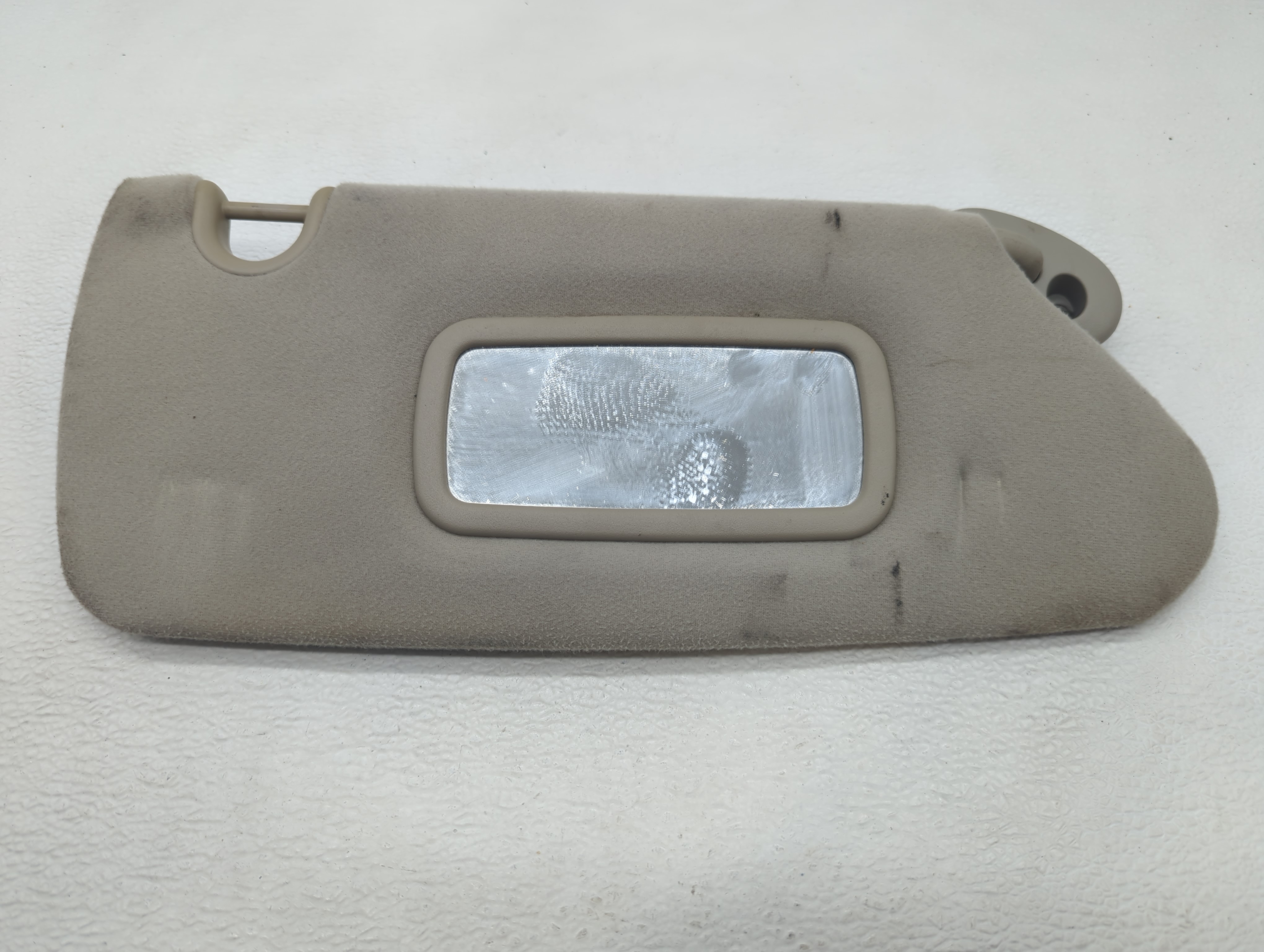 Picture of Mitsubishi Raider Passenger Sun Visor Mirror Right Sunvisor Gray 582601