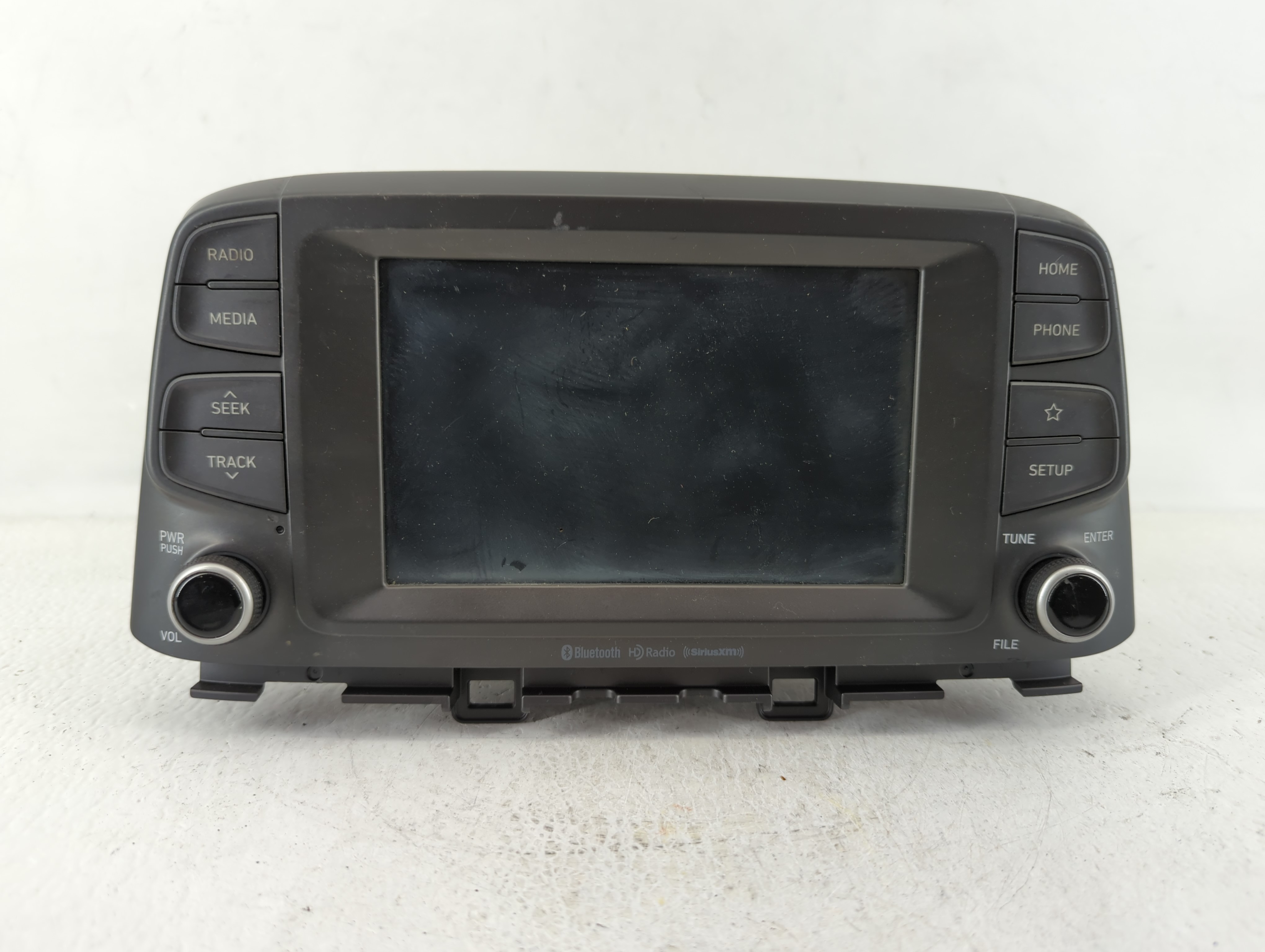 2018-2021 Hyundai Kona Am Fm Cd Player Radio Receiver 583720 - Oemusedautoparts1.com