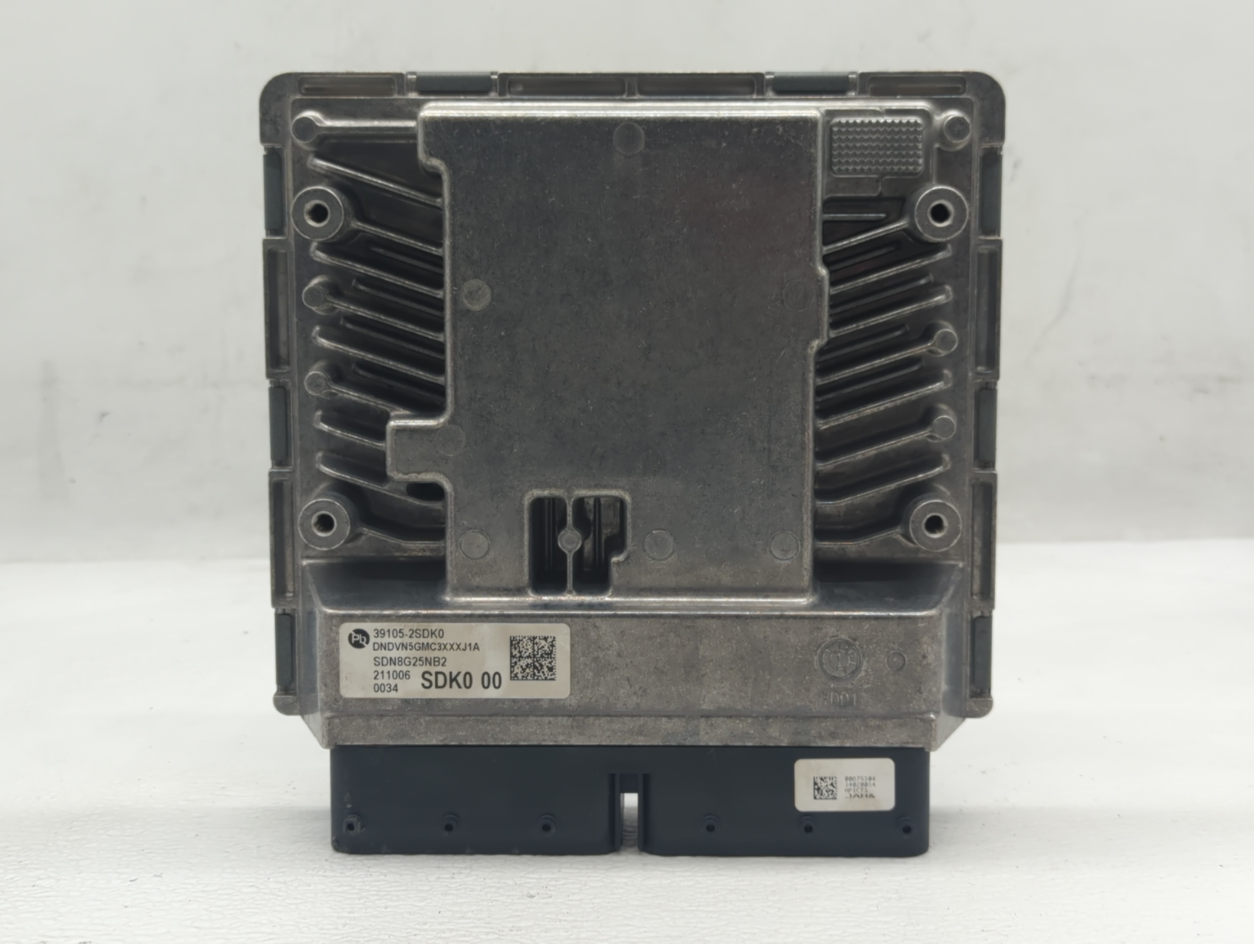 Picture of 2022-2022 Hyundai Sonata Engine Computer Ecu Pcm Ecm Pcu Oem 39105-2sdk0 583779