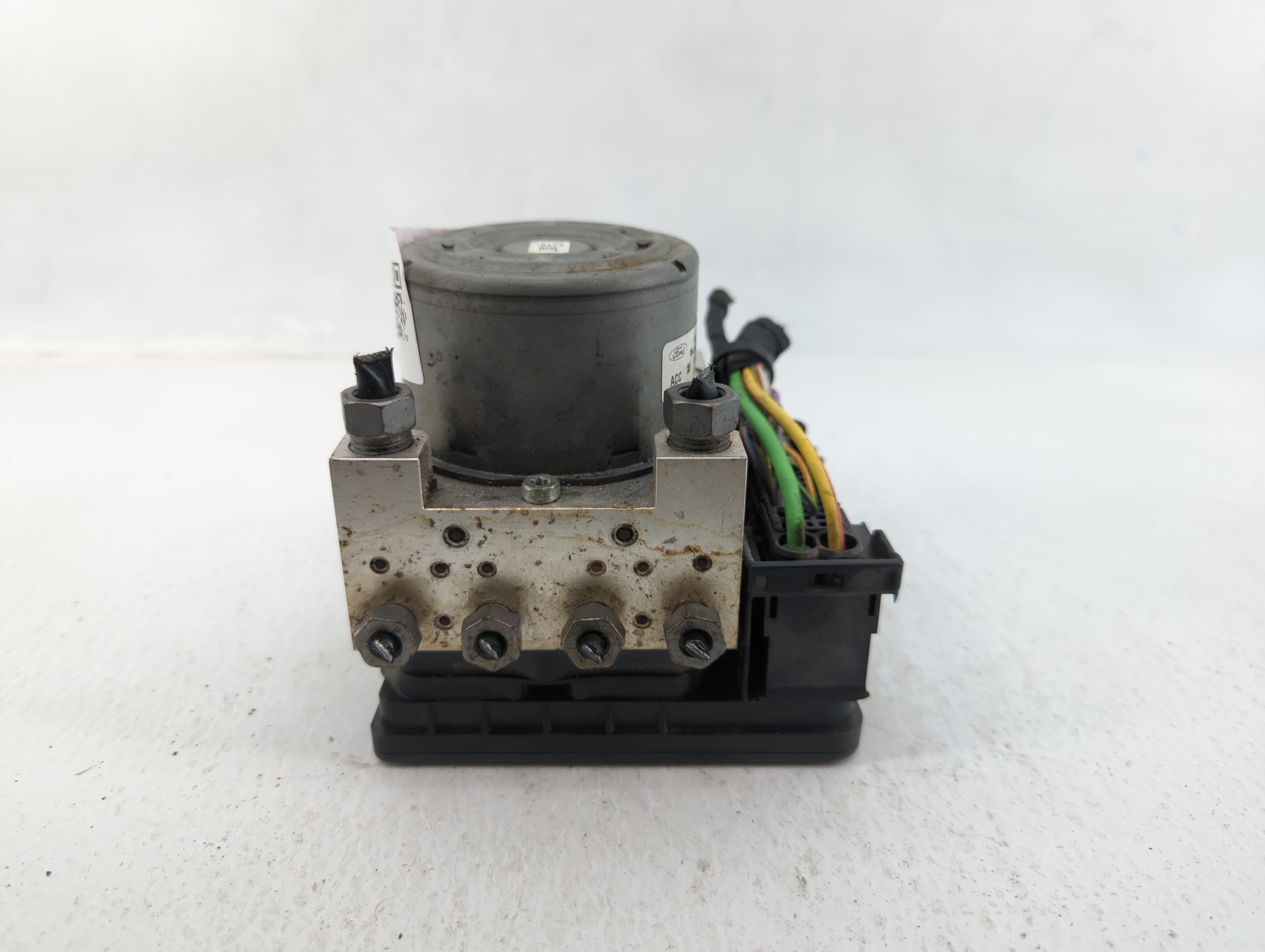 2019 Ford Explorer Abs Pump Control Module 584381 - Oemusedautoparts1.com