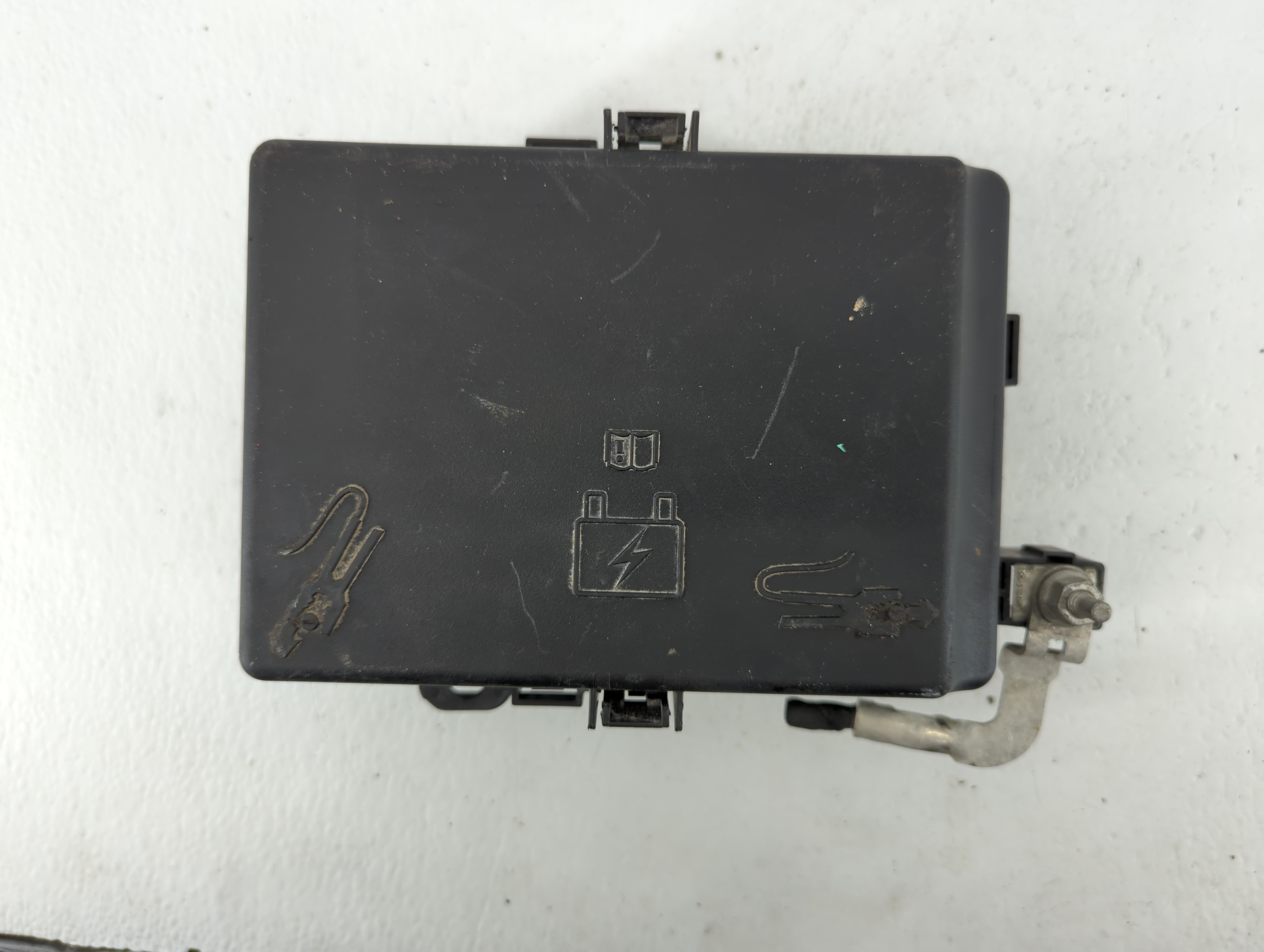 2021-2021 Dodge Charger Fusebox Fuse Box Relay Module P68498626ab 585230 - Oemusedautoparts1.com