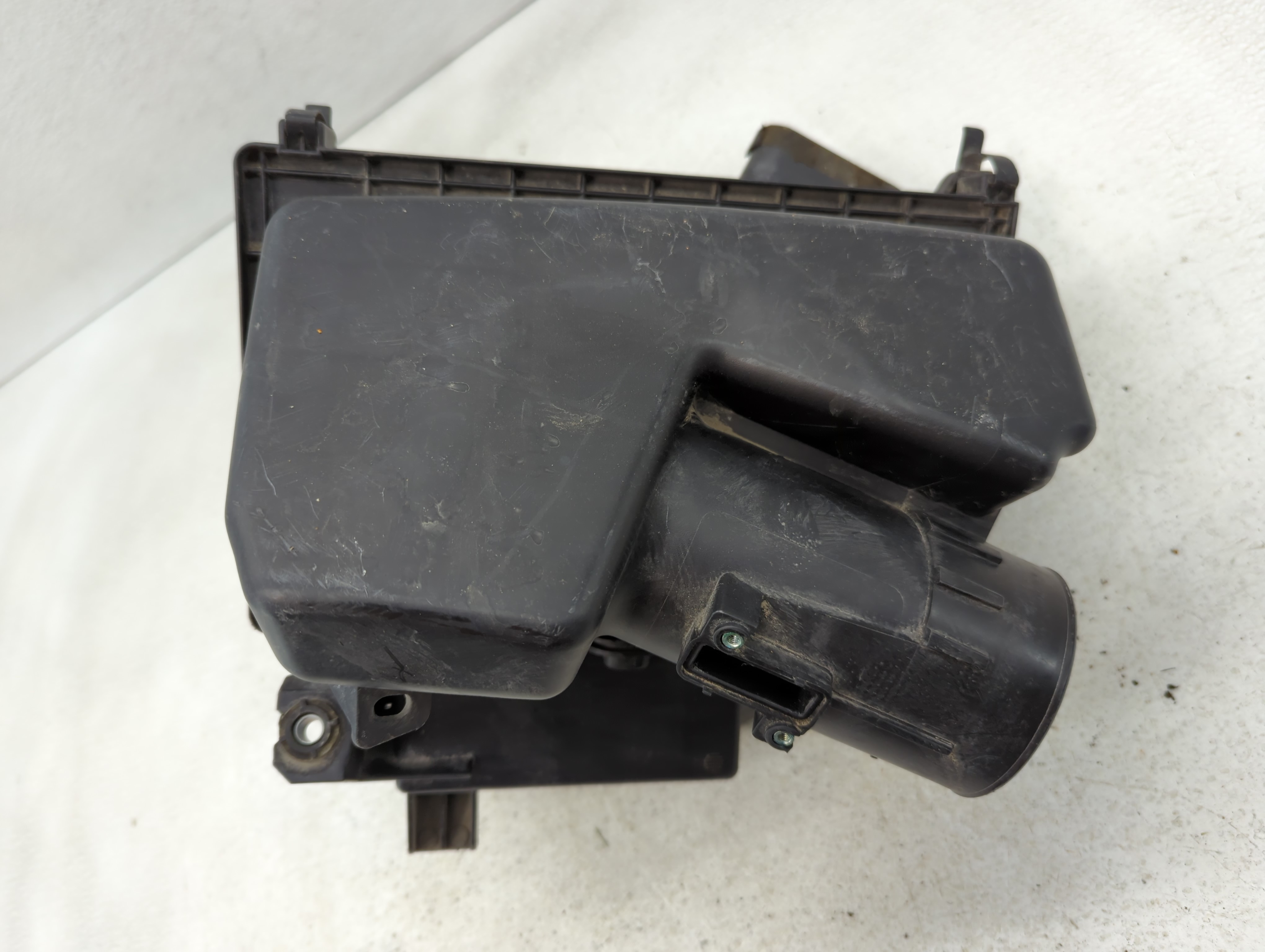 2013 Infiniti Jx35 Air Cleaner Intake-duct Hose Tube 585533 - Oemusedautoparts1.com
