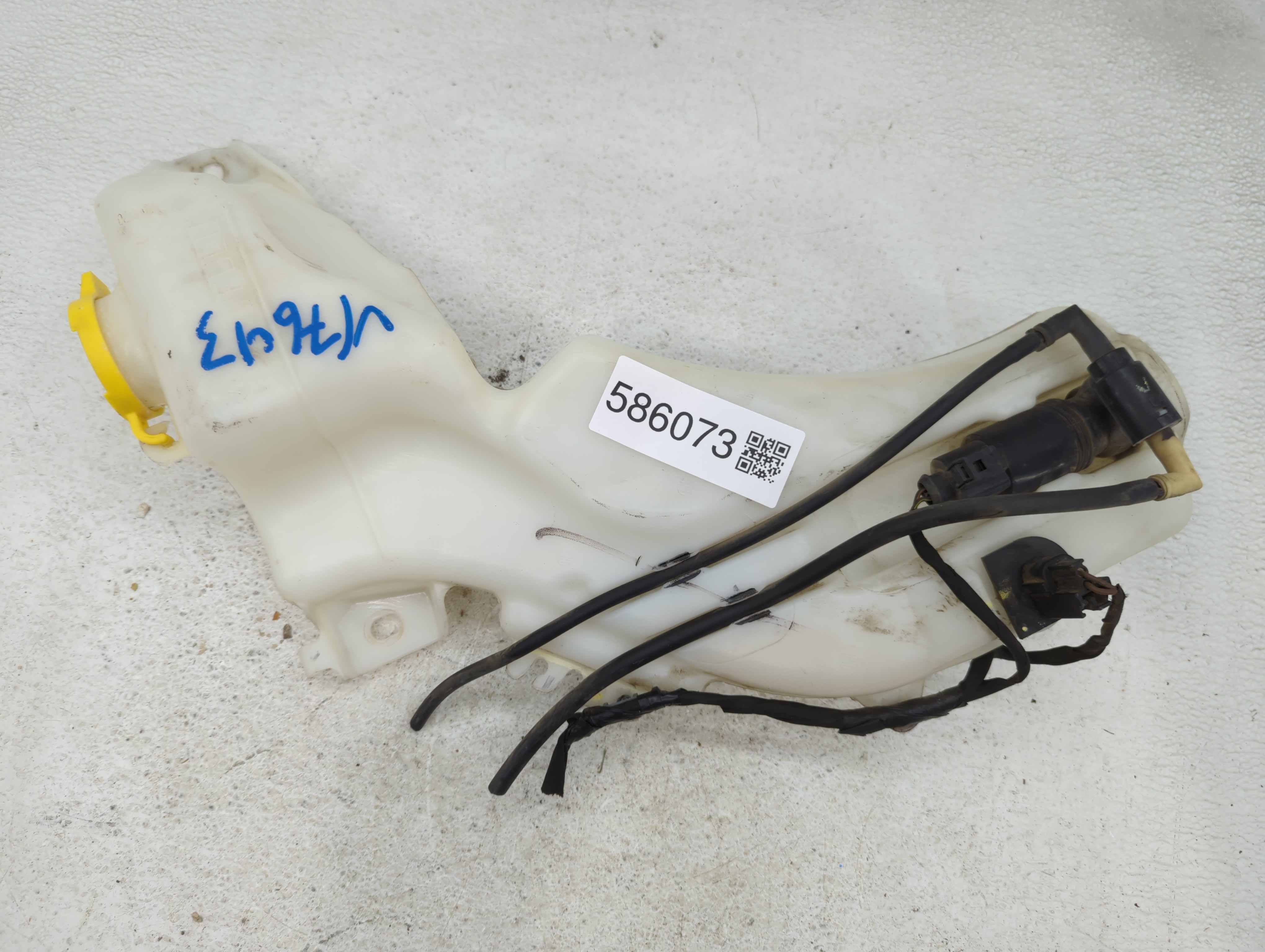 Picture of 2011 Dodge Journey Windshield Washer Fluid Reservoir Bottle Oem 586073