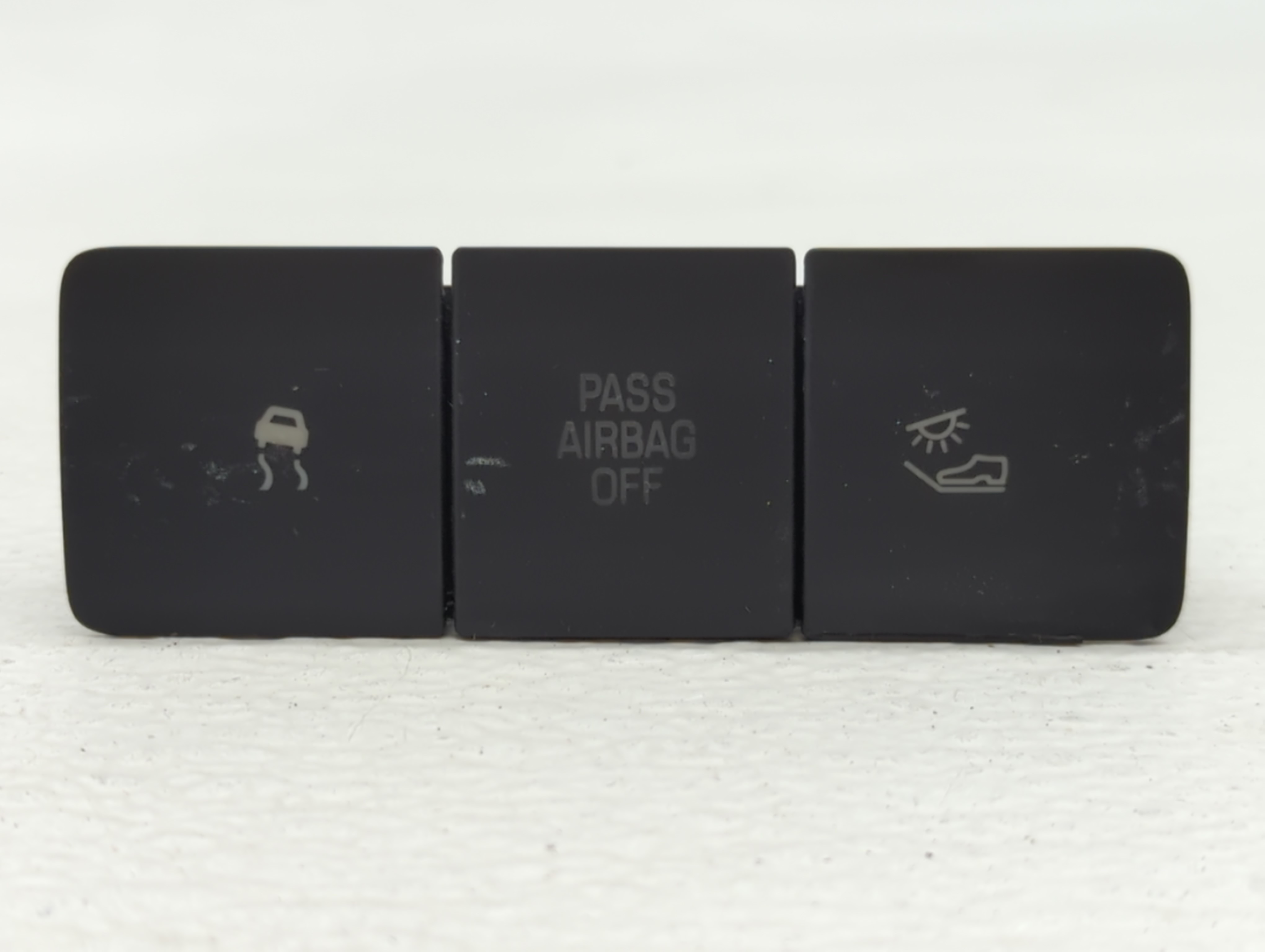 2012 Ford Focus Tire Pressure Monitoring System Sensor Tpms 586211 - Oemusedautoparts1.com