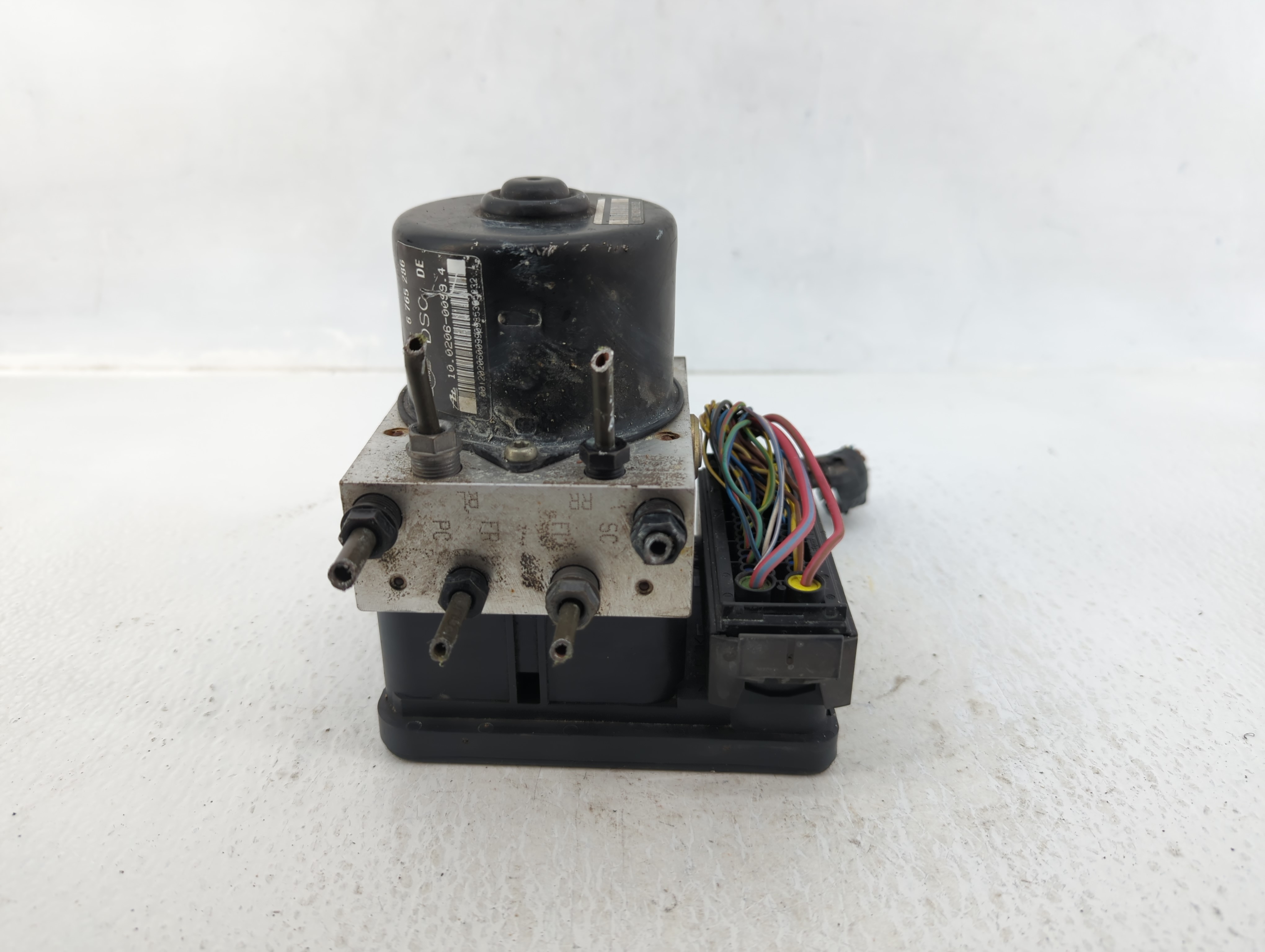 Picture of 2005 Mini Cooper Abs Pump Control Module 586464