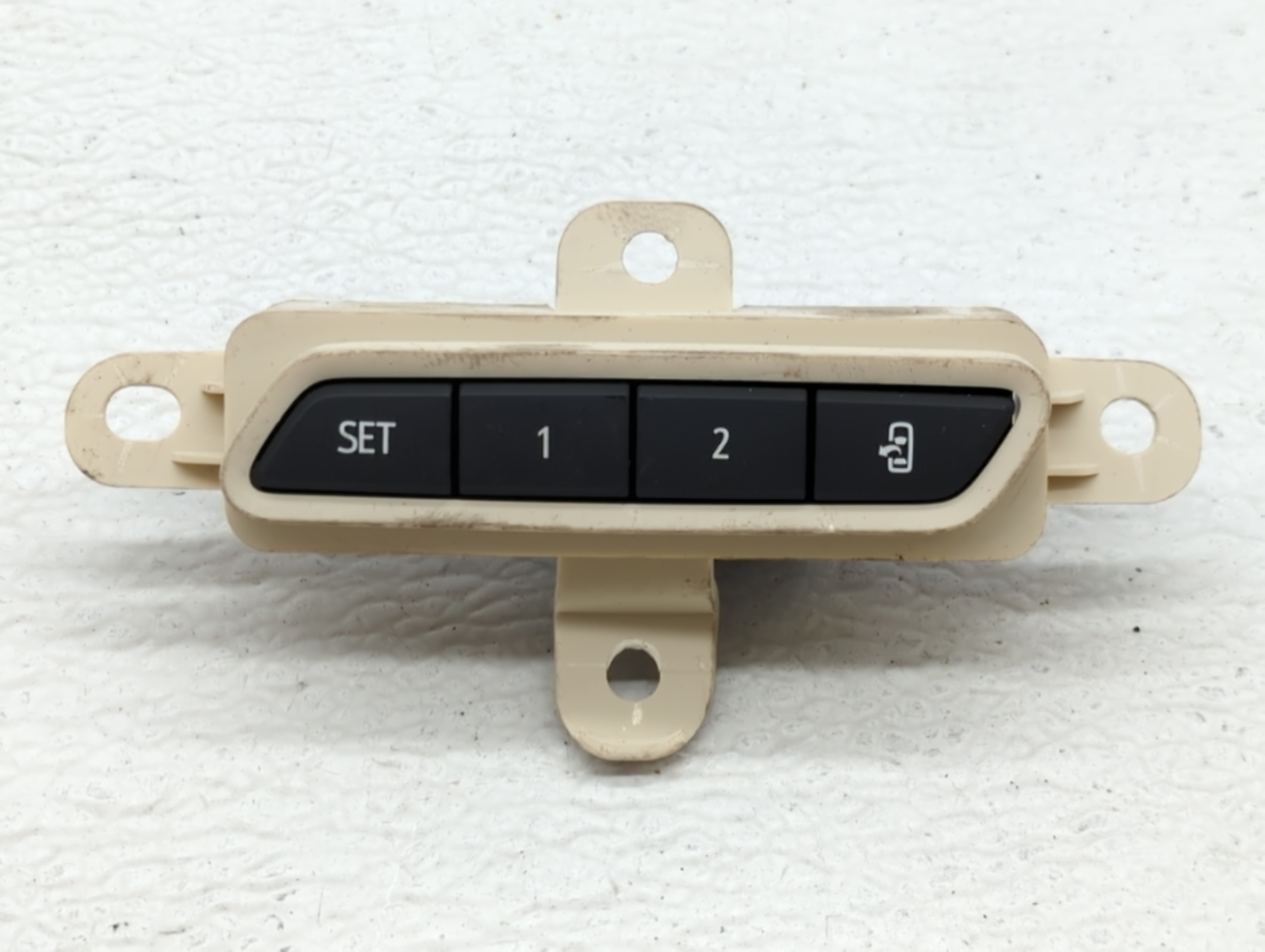 Picture of 2017-2020 Cadillac Xt5 Driver Left Door Master Power Window Switch 586691