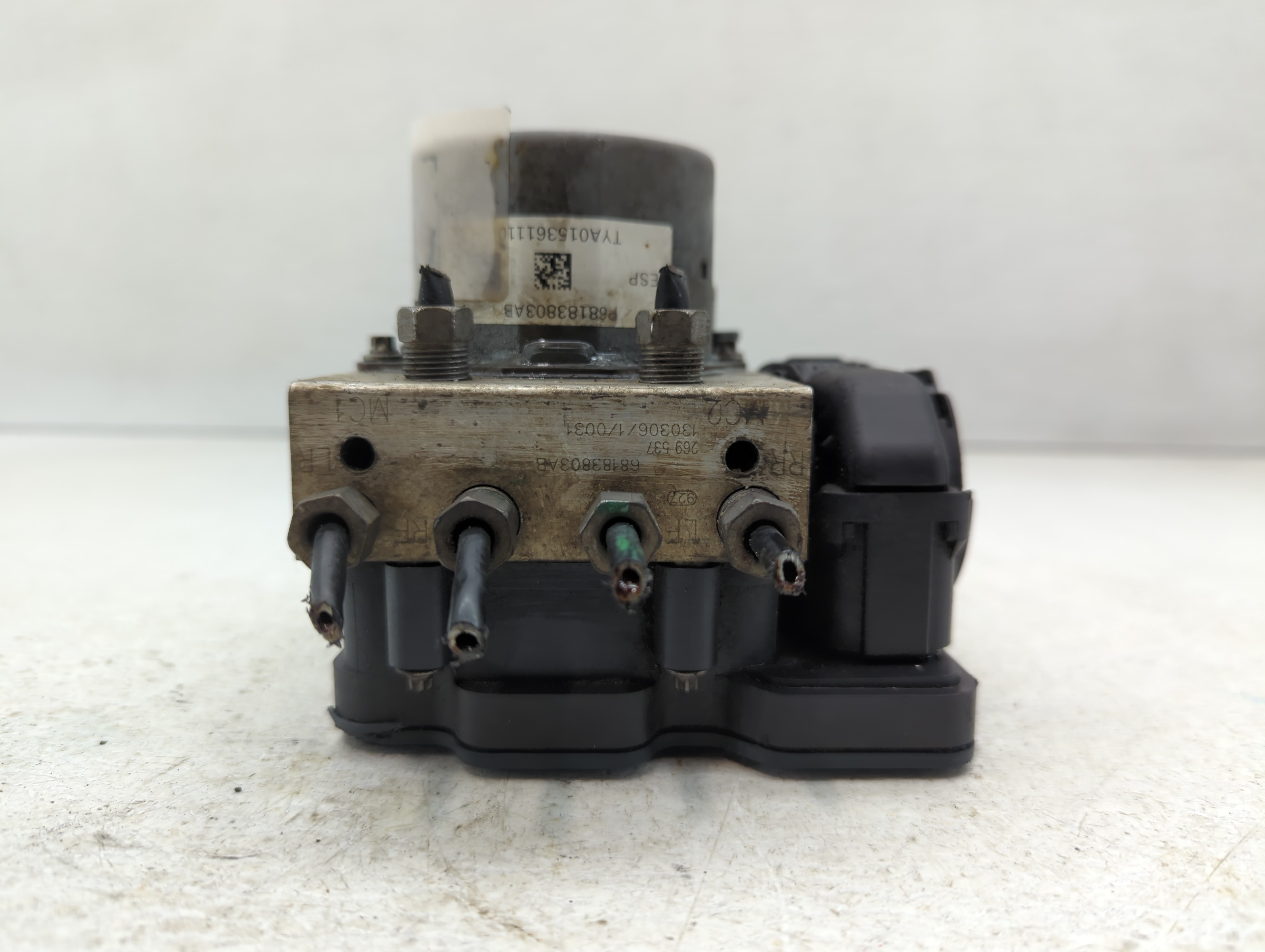Picture of Dodge Caravan Abs Pump Control Module 587059