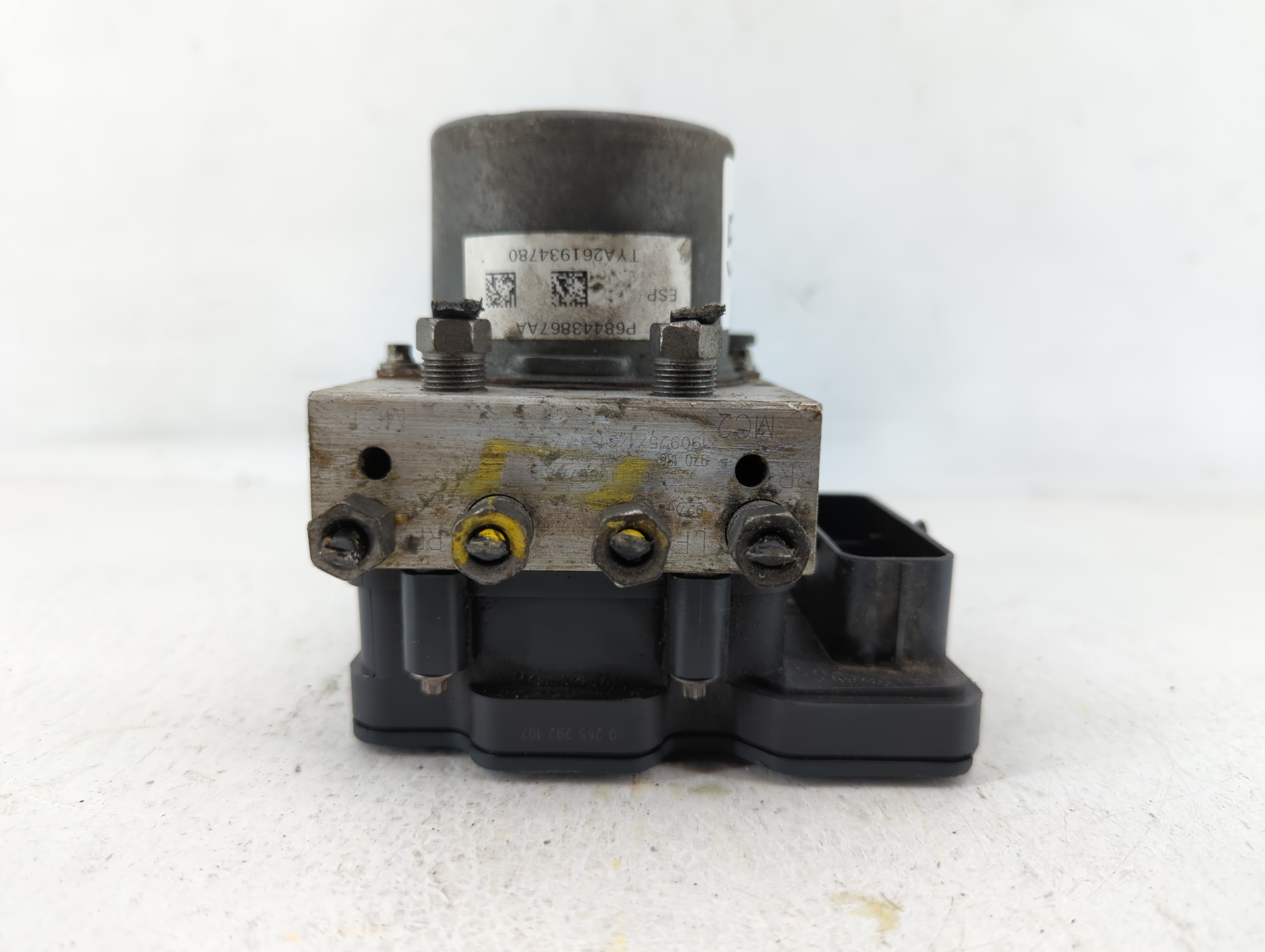 Picture of Dodge Caravan Abs Pump Control Module 587175