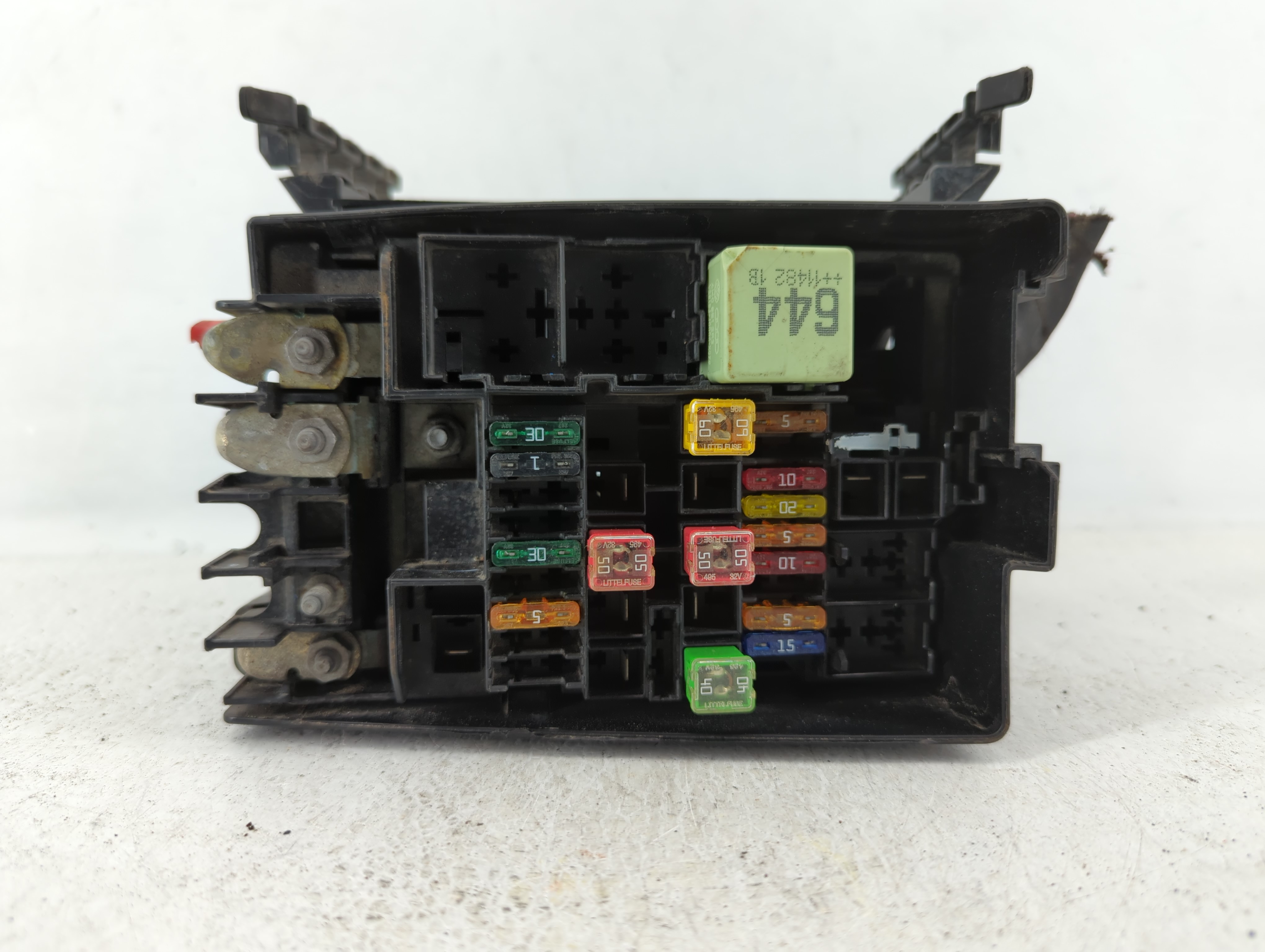 2010-2014 Volkswagen Jetta Fusebox Fuse Box Relay Module 587338 - Oemusedautoparts1.com