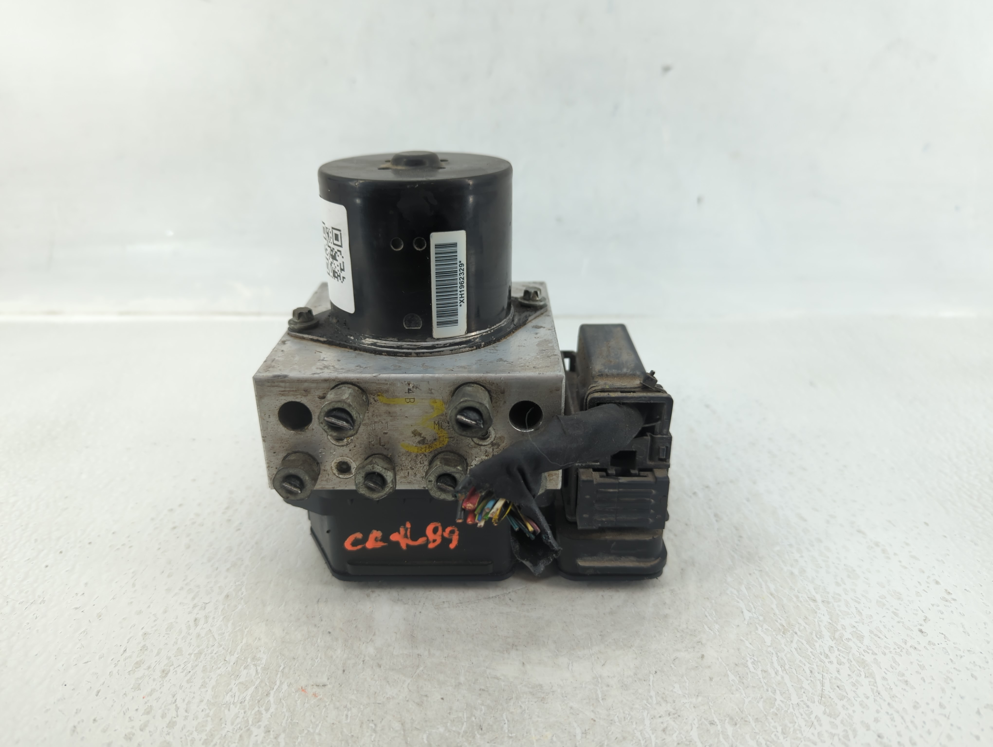 Picture of 2013-2016 Chevrolet Malibu Abs Pump Control Module 587748