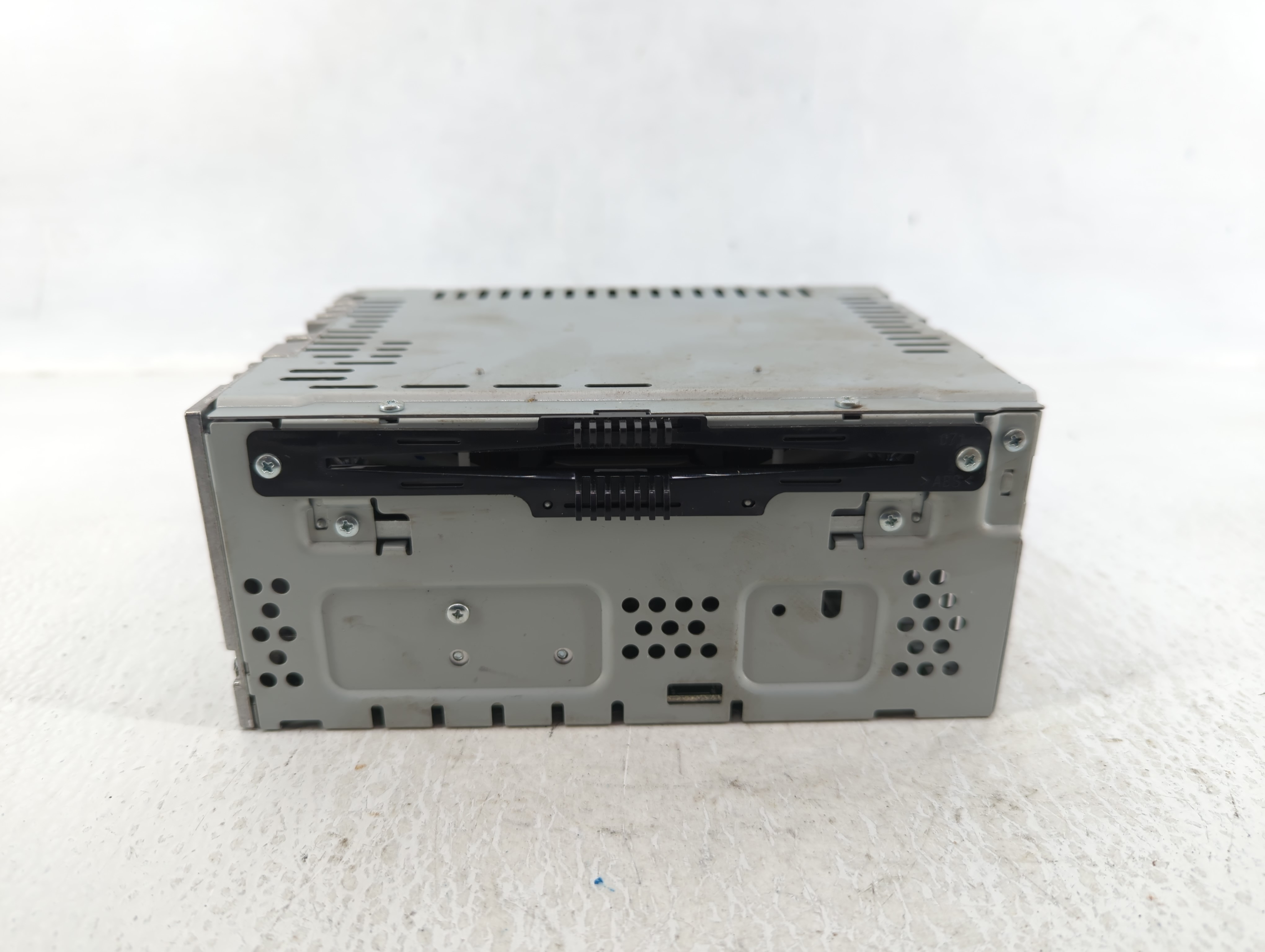 Picture of 2016-2017 Ford Fusion Am Fm Cd Player Radio Receiver 588456