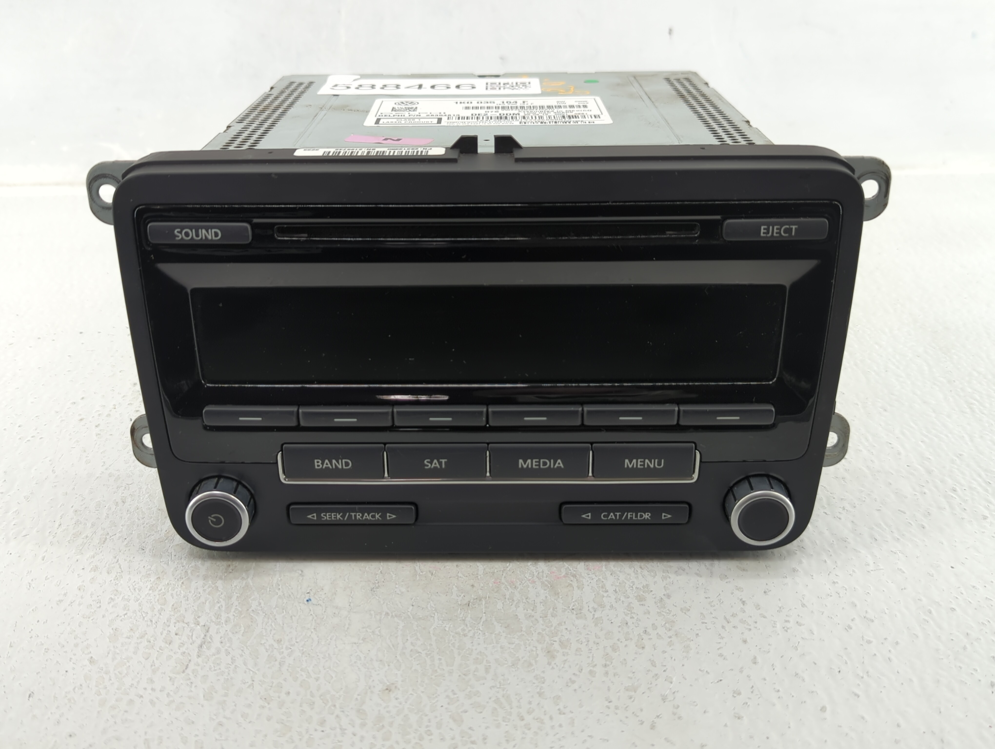 Picture of 2014-2014 Volkswagen Jetta Am Fm Cd Player Radio Receiver 588466