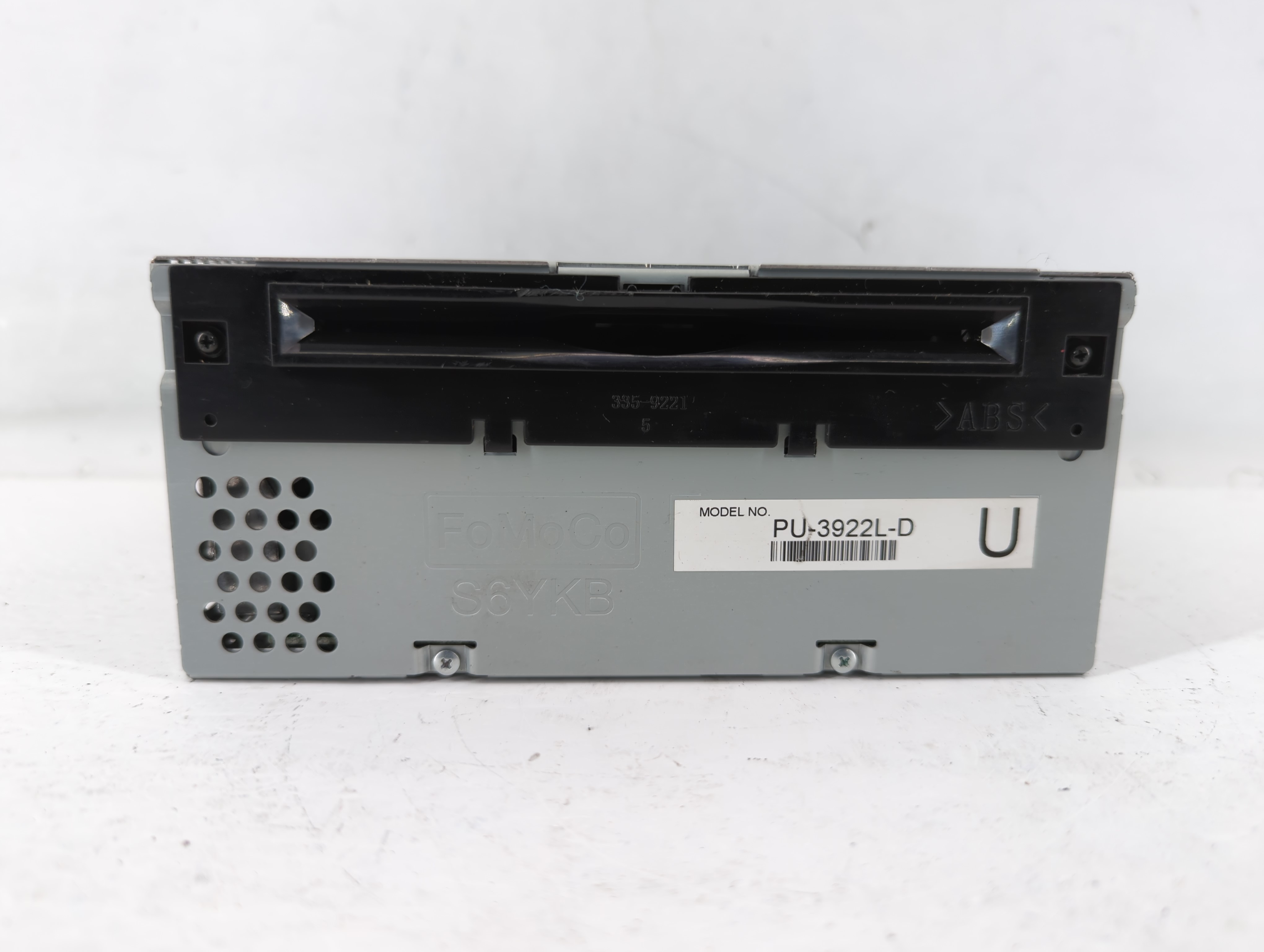 2017 Ford Explorer Am Fm Cd Player Radio Receiver 588563 - Oemusedautoparts1.com