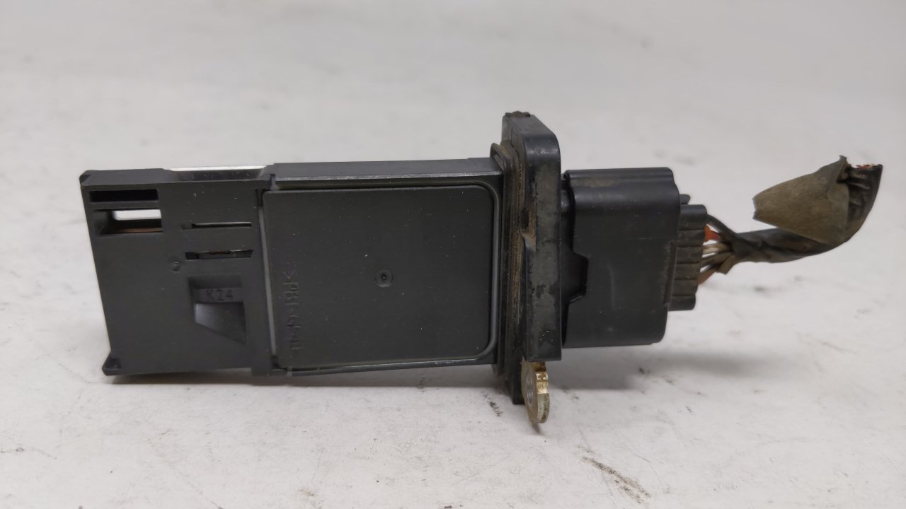 2004-2022 Nissan Titan Mass Air Flow Meter Maf 58923 - Oemusedautoparts1.com
