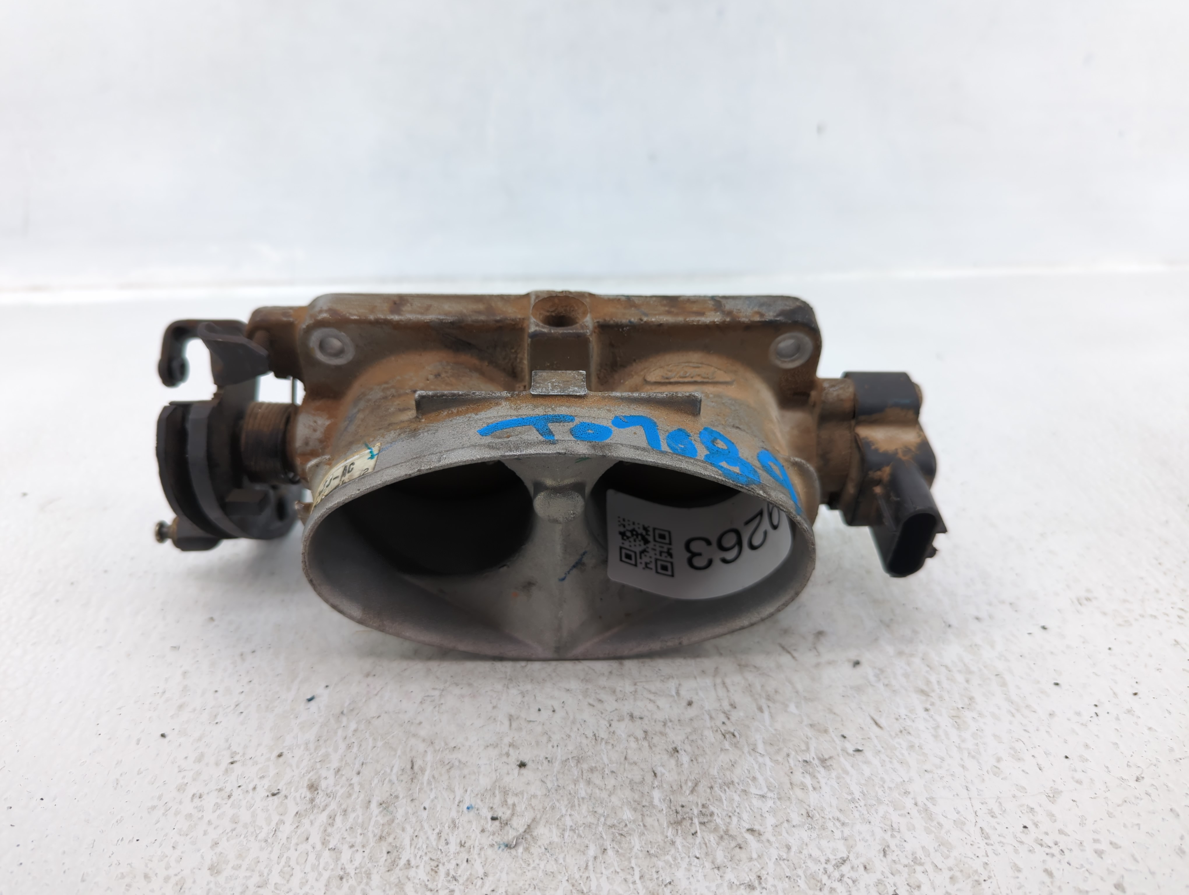 2002 Ford Econoline Throttle Body 589263 - Oemusedautoparts1.com