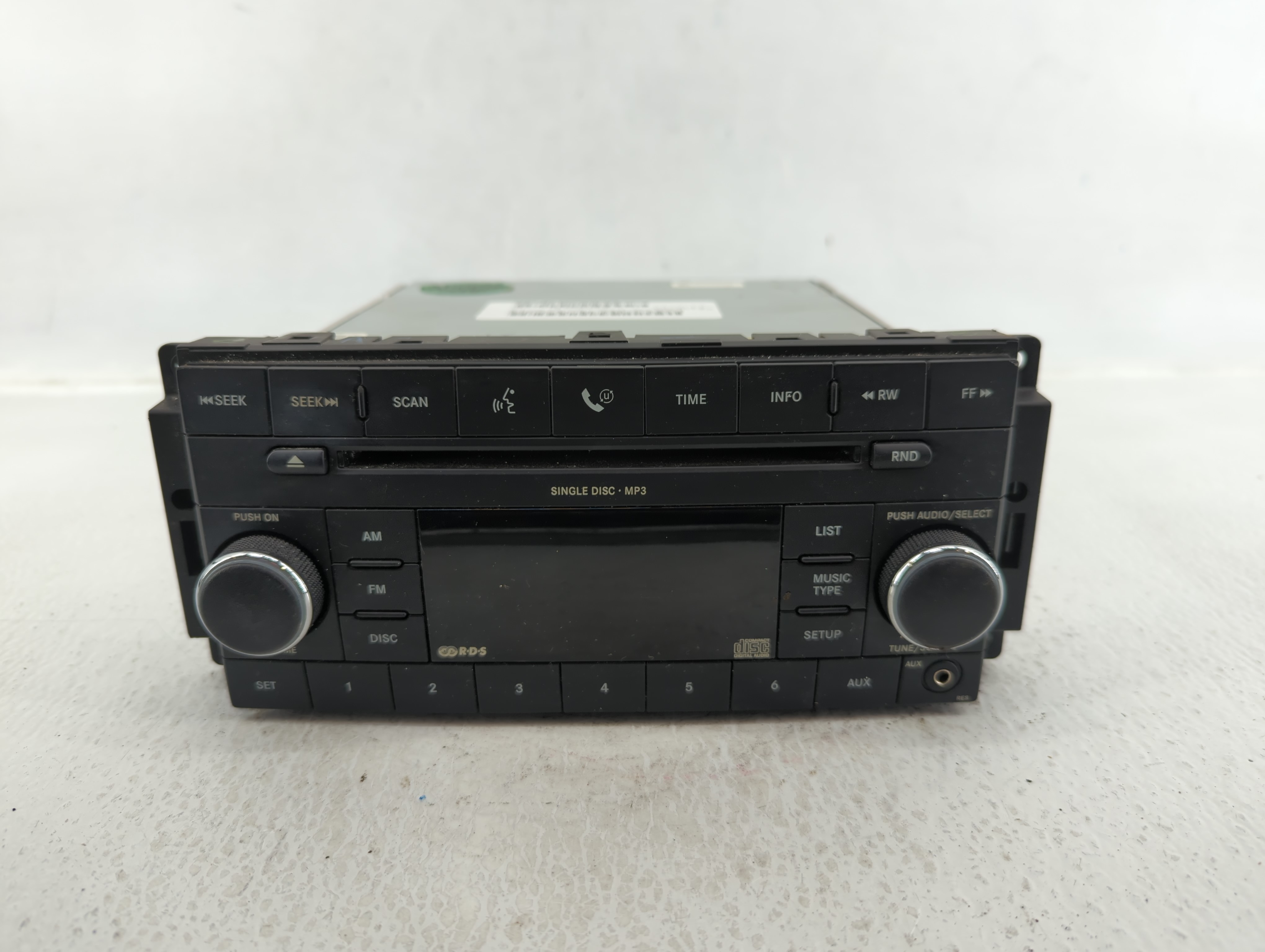 Picture of 2007-2008 Pontiac G5 Am Fm Cd Player Radio Receiver 589290