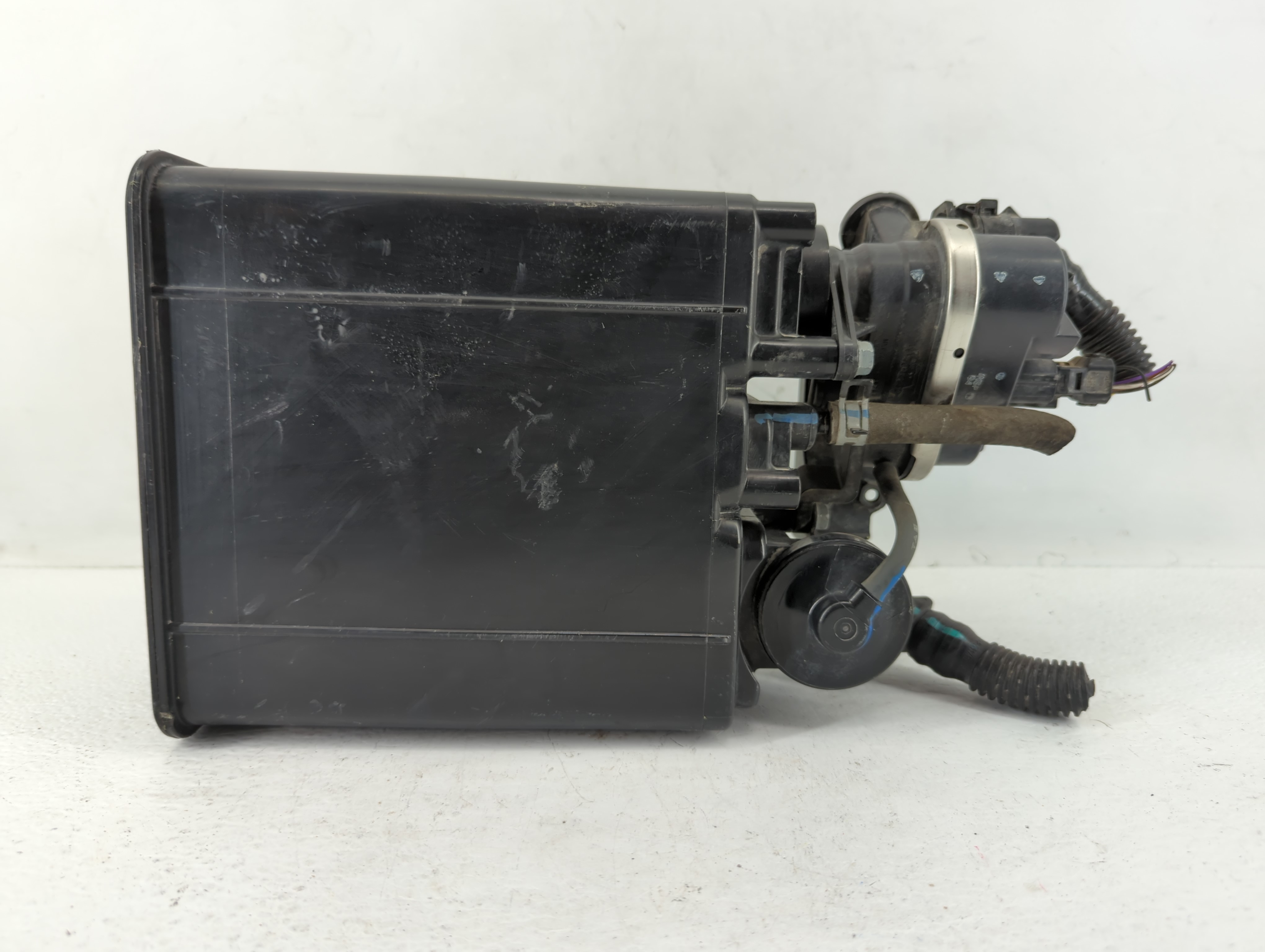 2008 Toyota Rav4 Fuel Vapor Charcoal Canister 590501 - Oemusedautoparts1.com