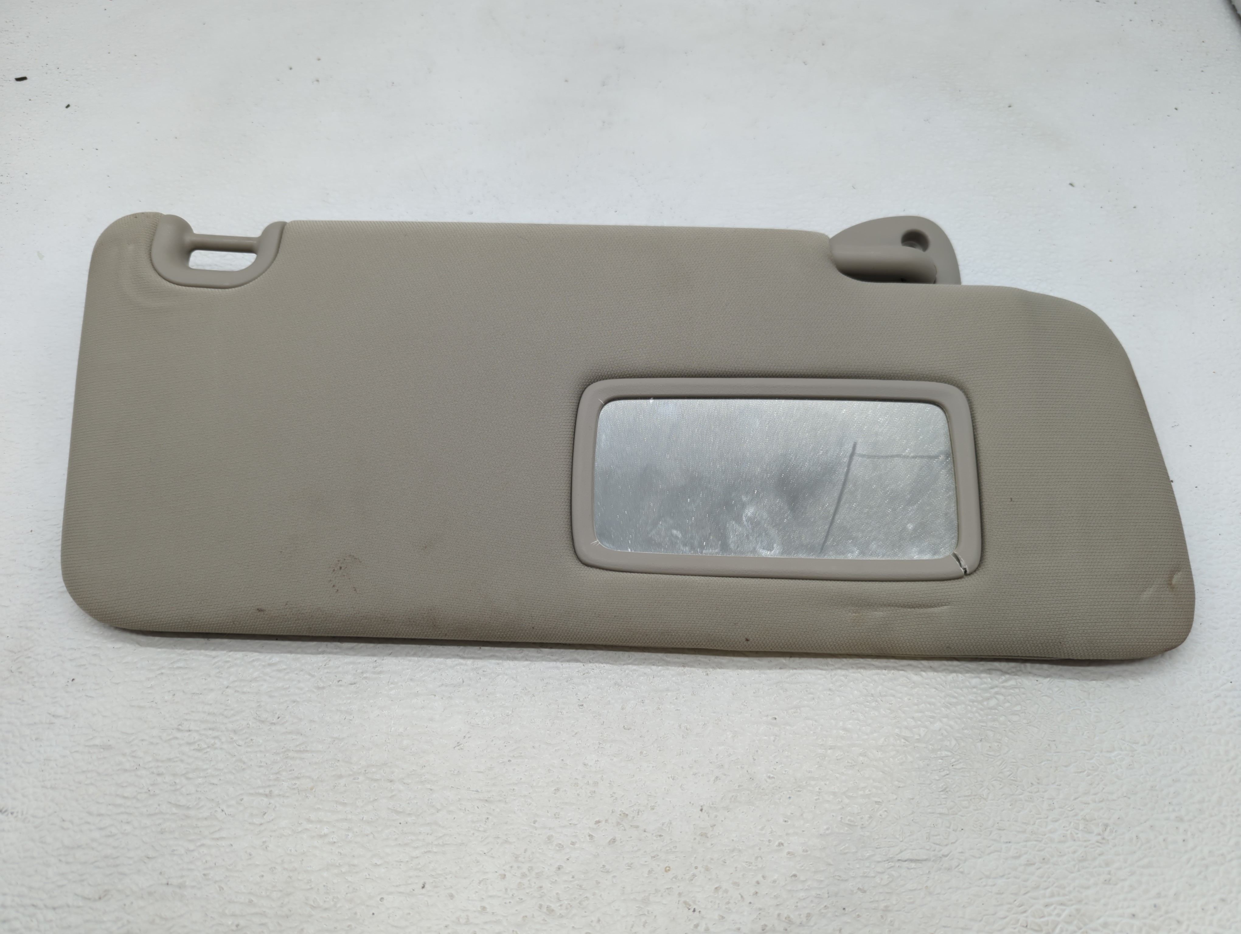 Dodge Ram 1500 Passenger Sun Visor Mirror Right Sunvisor Gray 590742 - Oemusedautoparts1.com