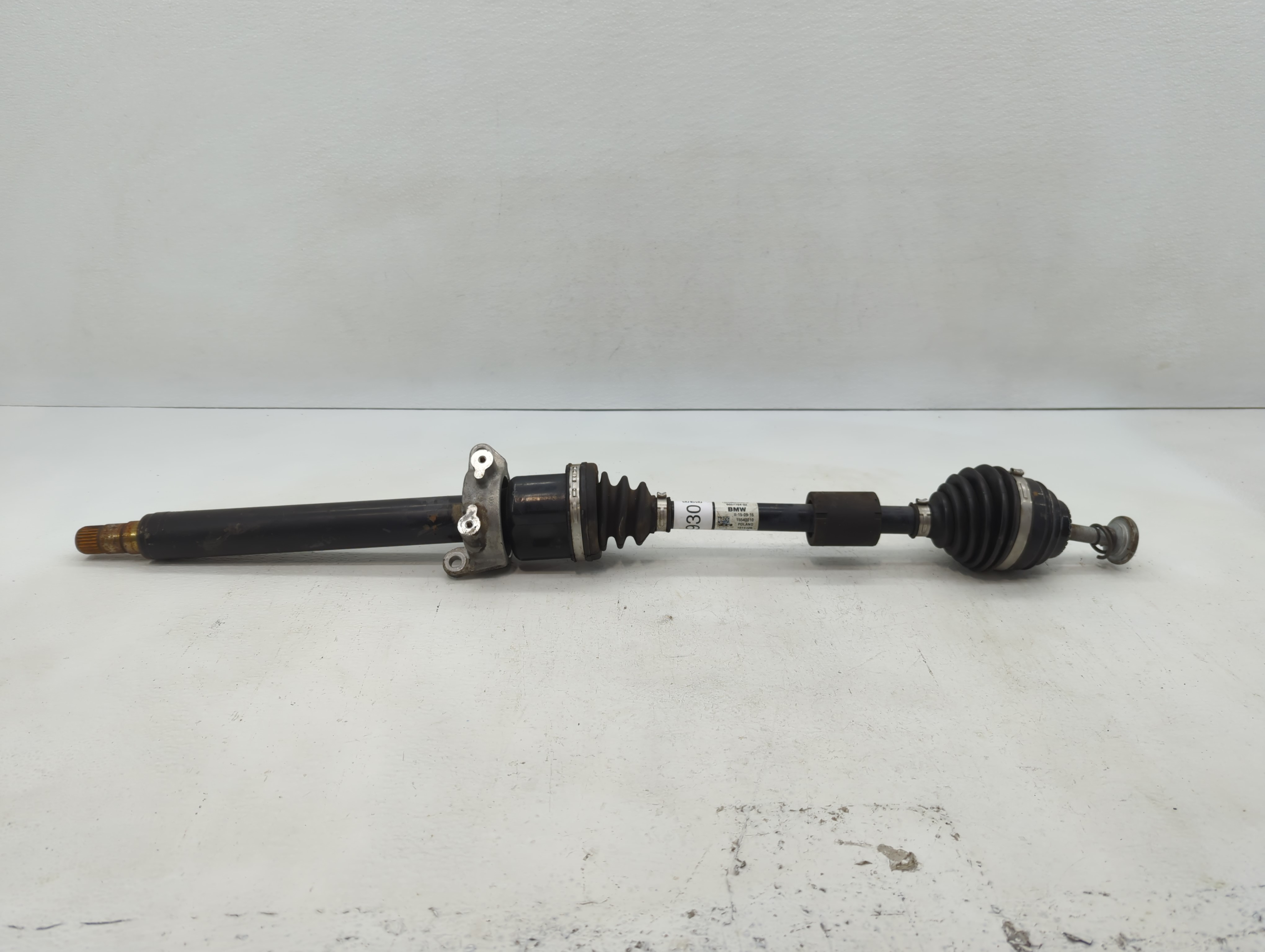 Ford Club Axle Shaft Front Driver Cv C/v 590930 - Oemusedautoparts1.com