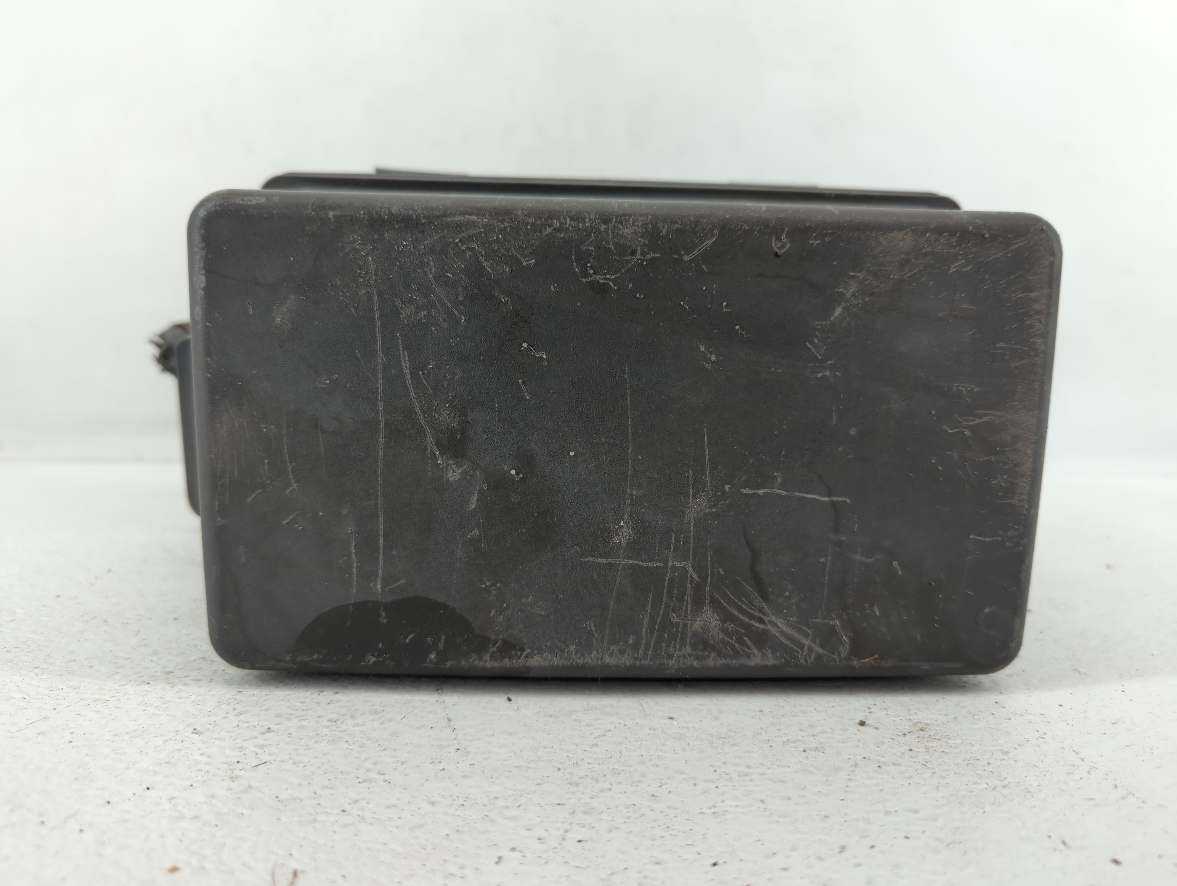 2012-2014 Hyundai Genesis Fusebox Fuse Box Relay Module 591623 - Oemusedautoparts1.com