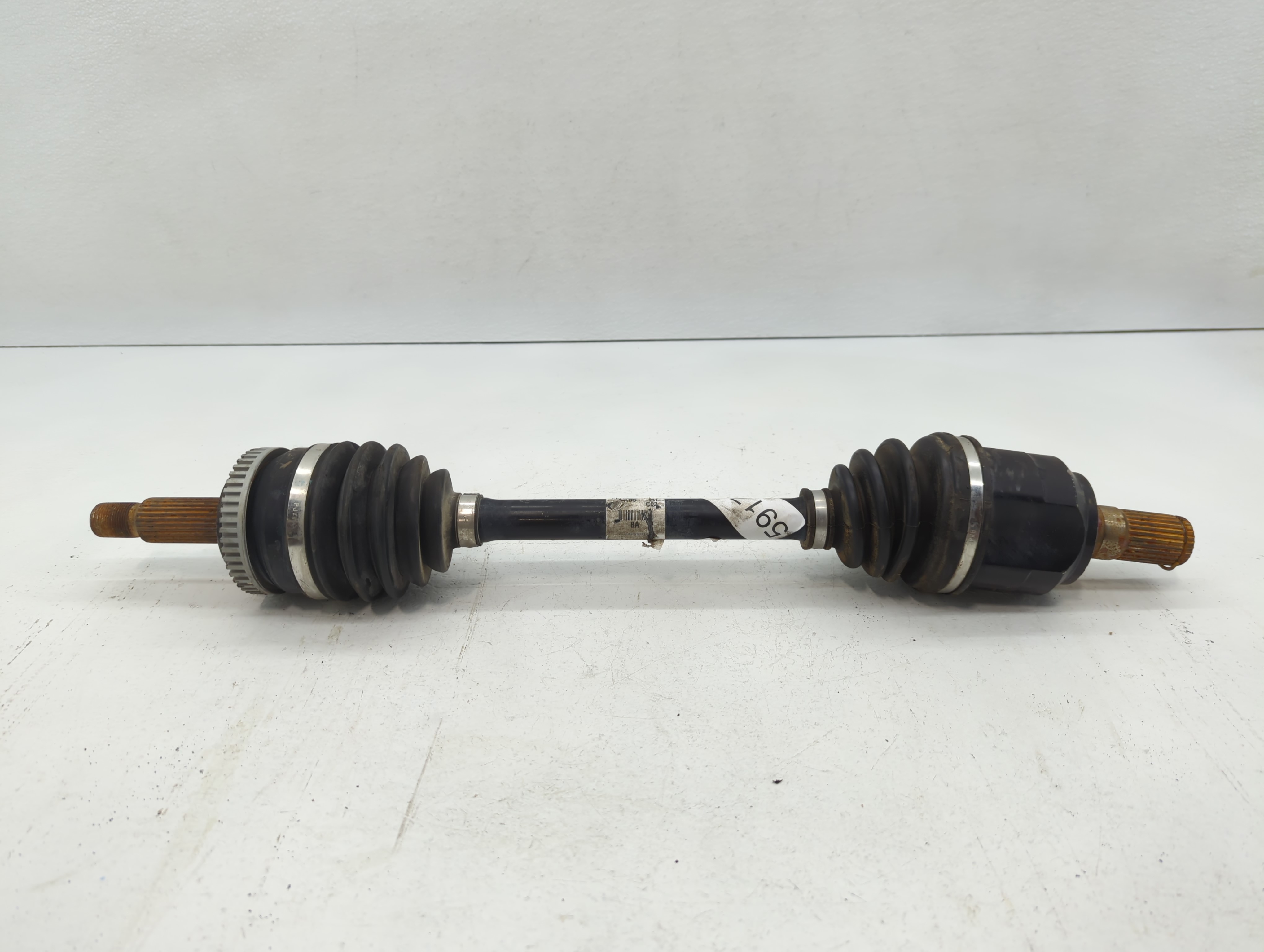 2011-2015 Hyundai Sonata Axle Shaft Front Driver Cv C/v 591739 - Oemusedautoparts1.com