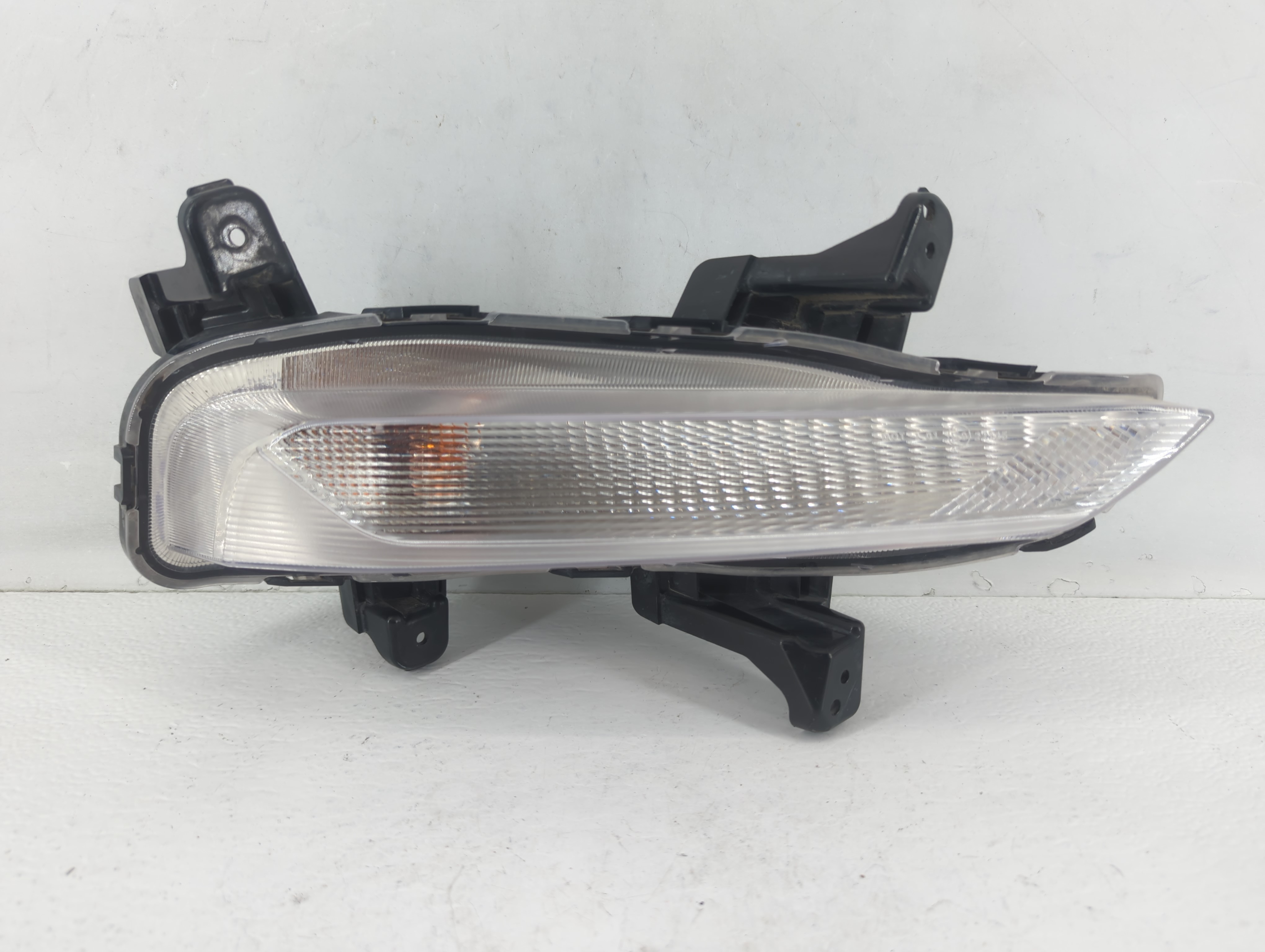 Picture of 2019-2020 Kia Optima Passenger Right Oem Front Light Lamp 591853
