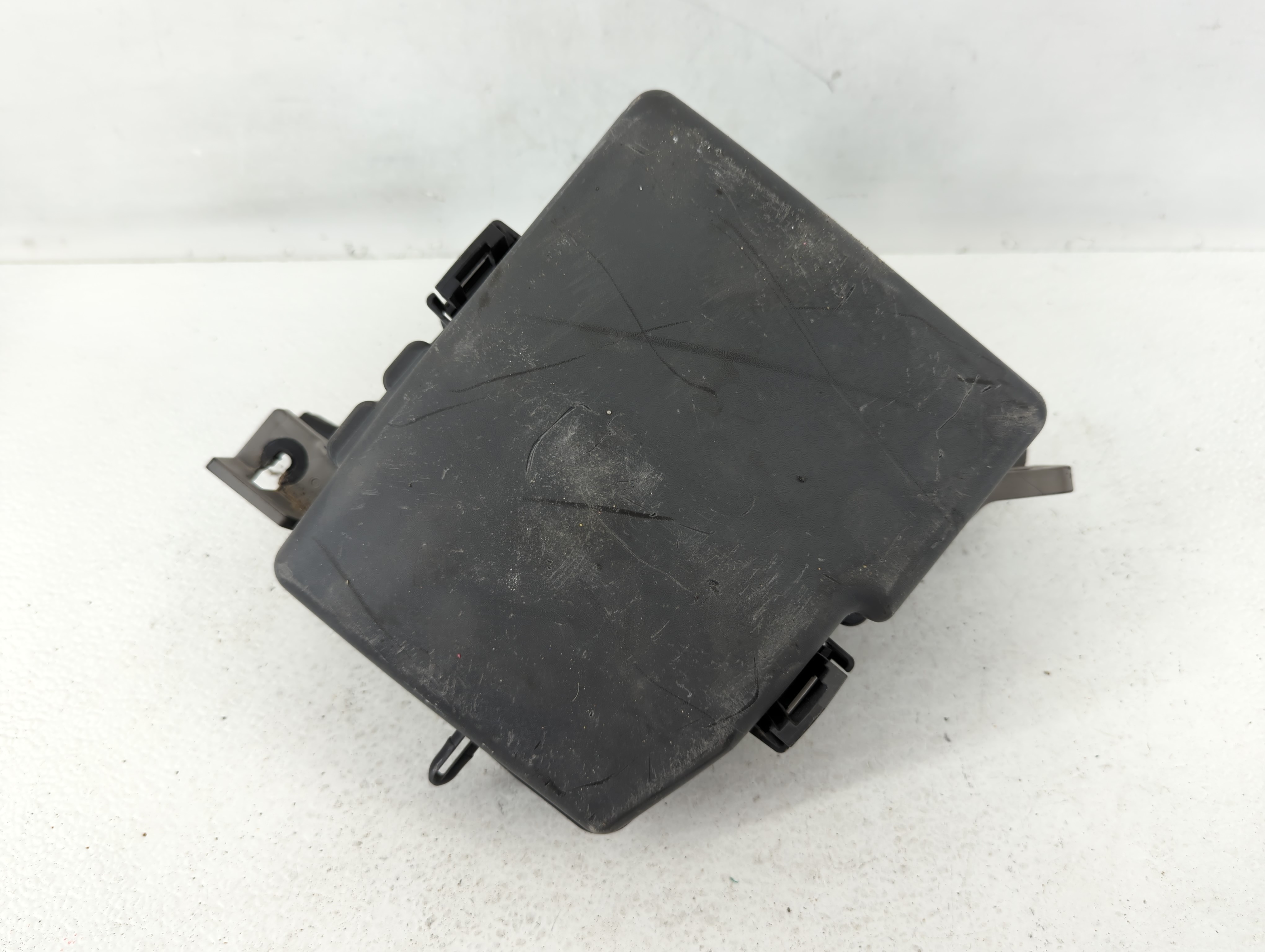 2013-2015 Hyundai Sonata Fusebox Fuse Box Relay Module 91950-3s611 591892 - Oemusedautoparts1.com