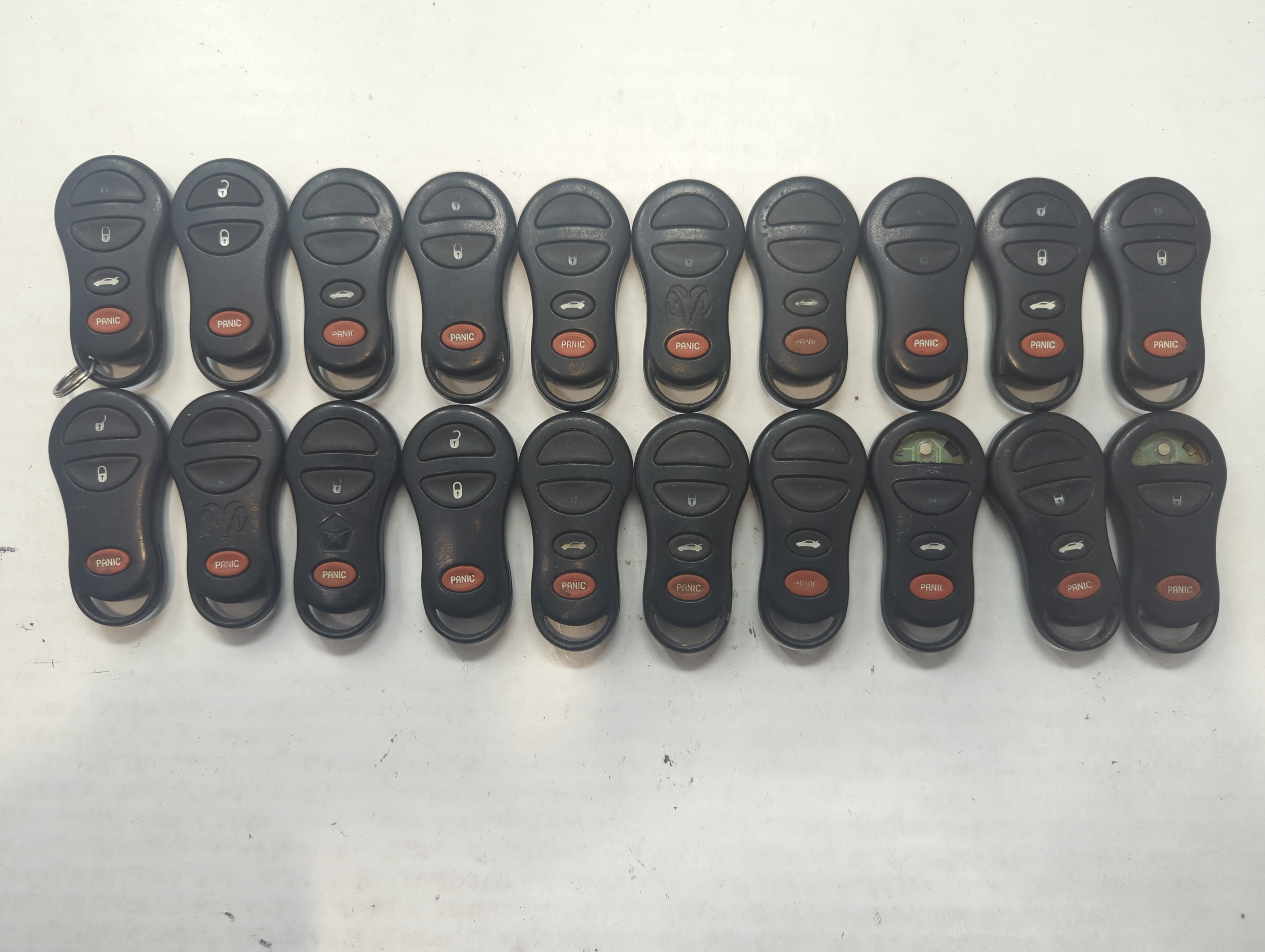 Lot of 20 Dodge Keyless Entry Remote Fob MIXED FCC IDS MIXED PART NUMBERS 592120 - Oemusedautoparts1.com