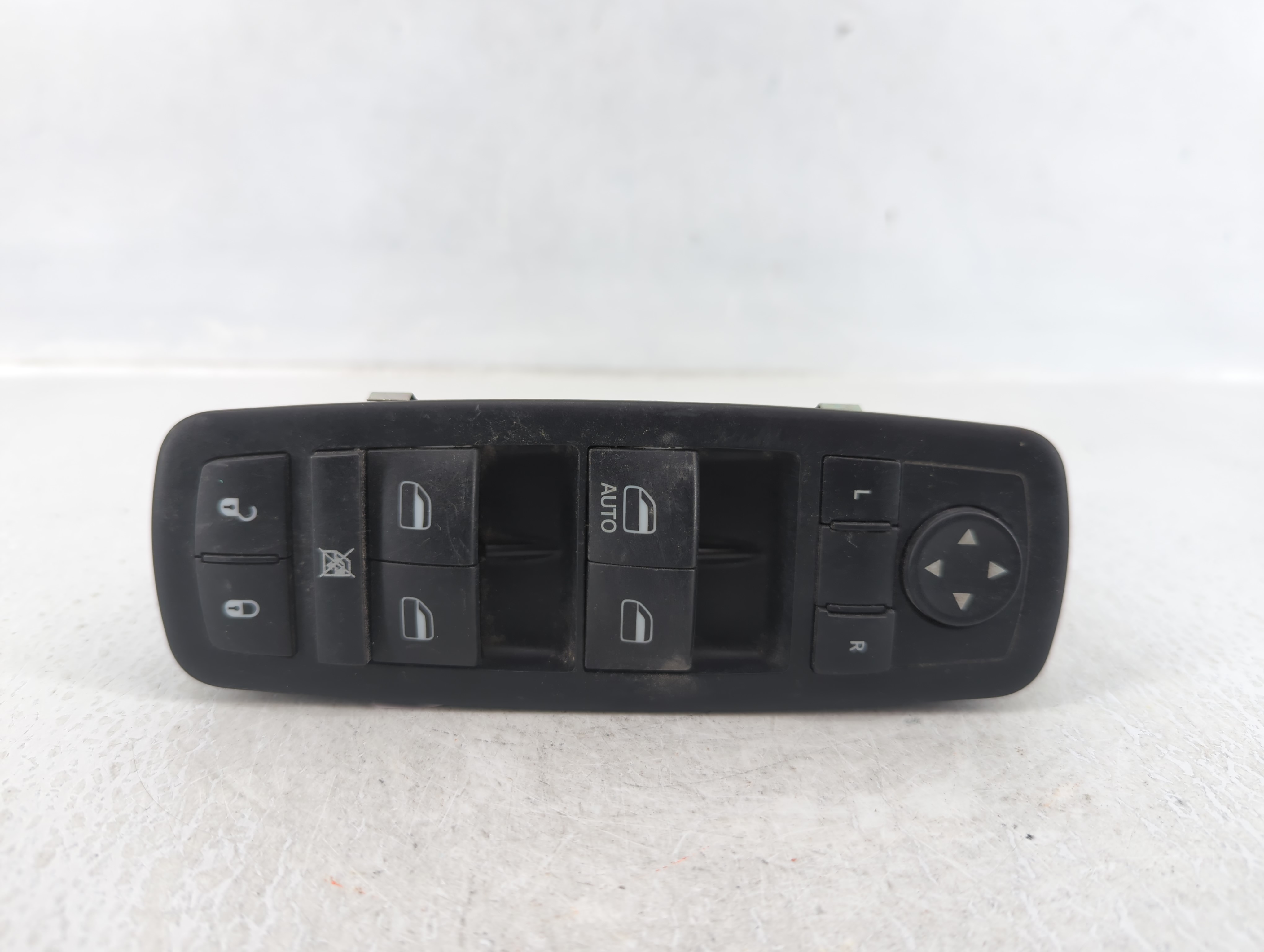 2012 Dodge Journey Driver Left Door Master Power Window Switch 68084001ab 592497 - Oemusedautoparts1.com