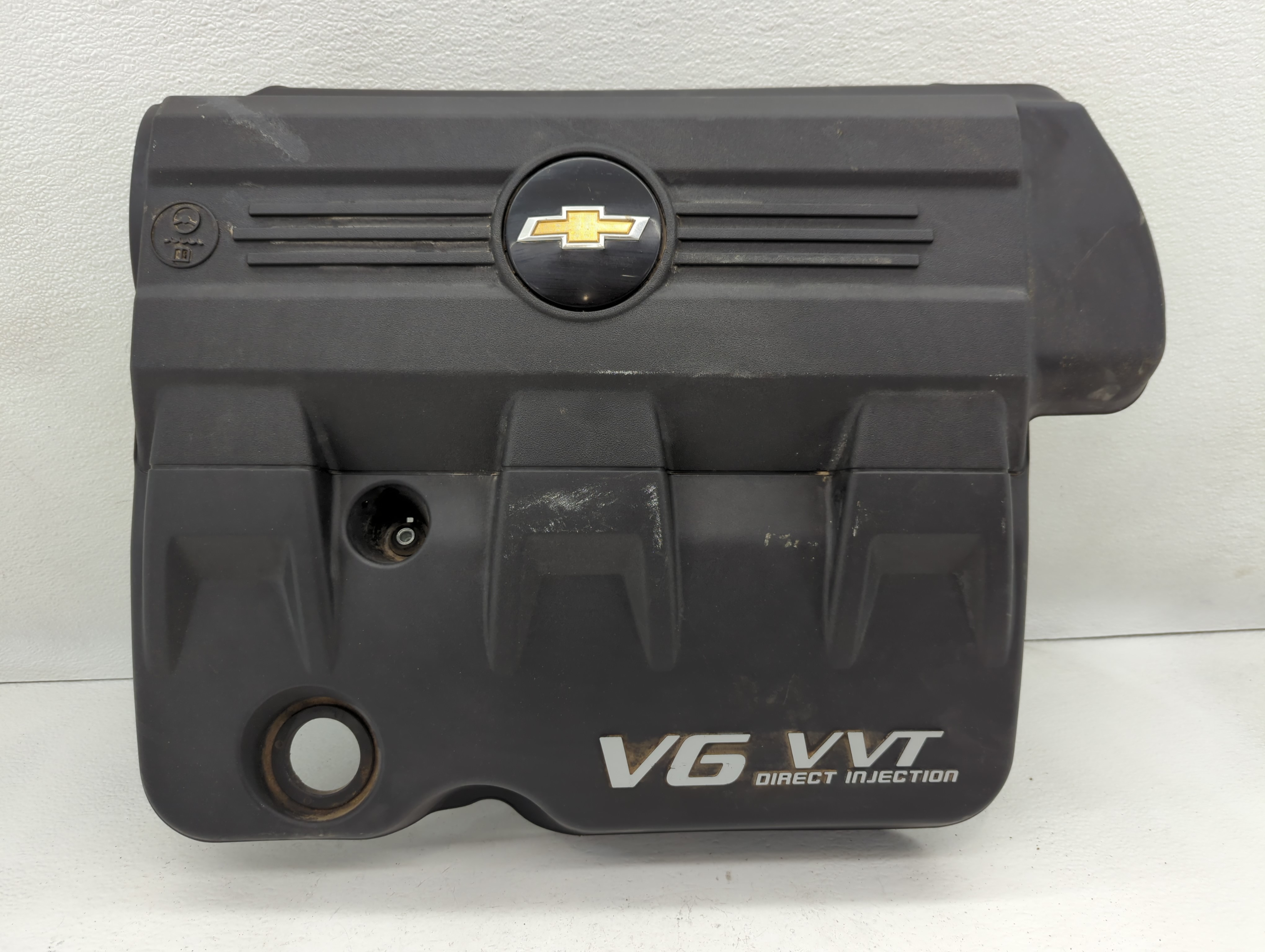 Picture of 2010 Chevrolet Equinox Engine Cover 592535
