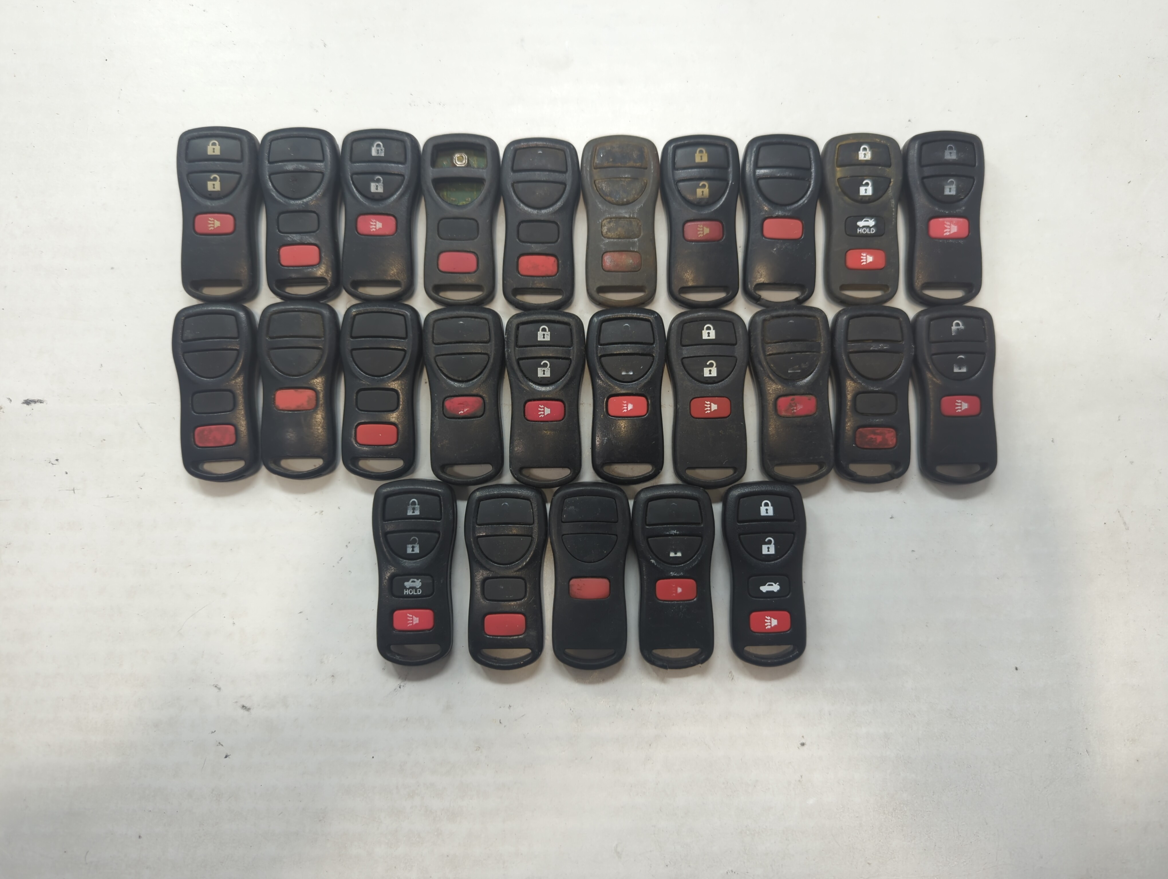 Lot of 25 Nissan Keyless Entry Remote Fob MIXED FCC IDS MIXED PART 592729 - Oemusedautoparts1.com