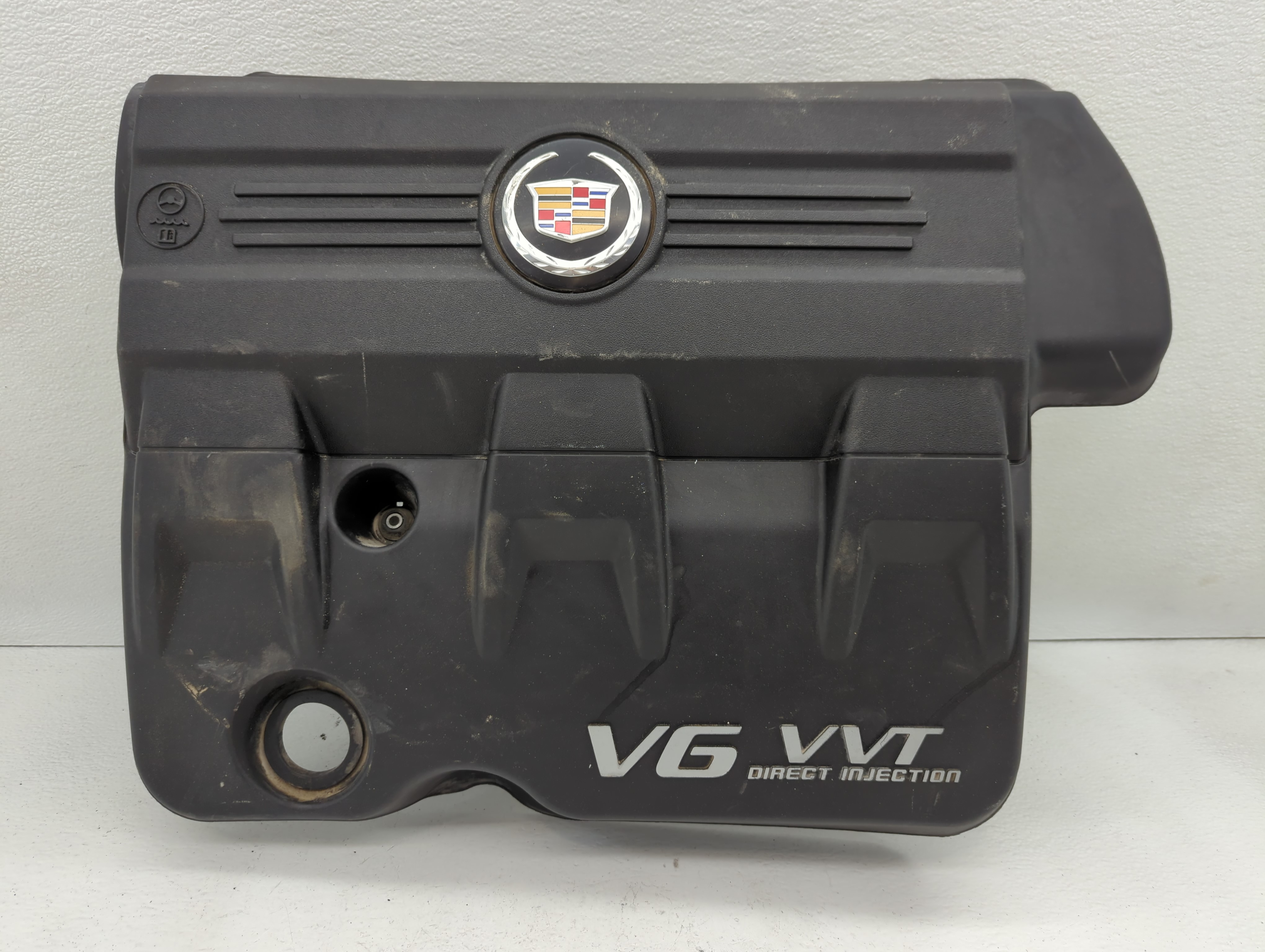 Picture of 2016 Cadillac Srx Engine Cover 592890