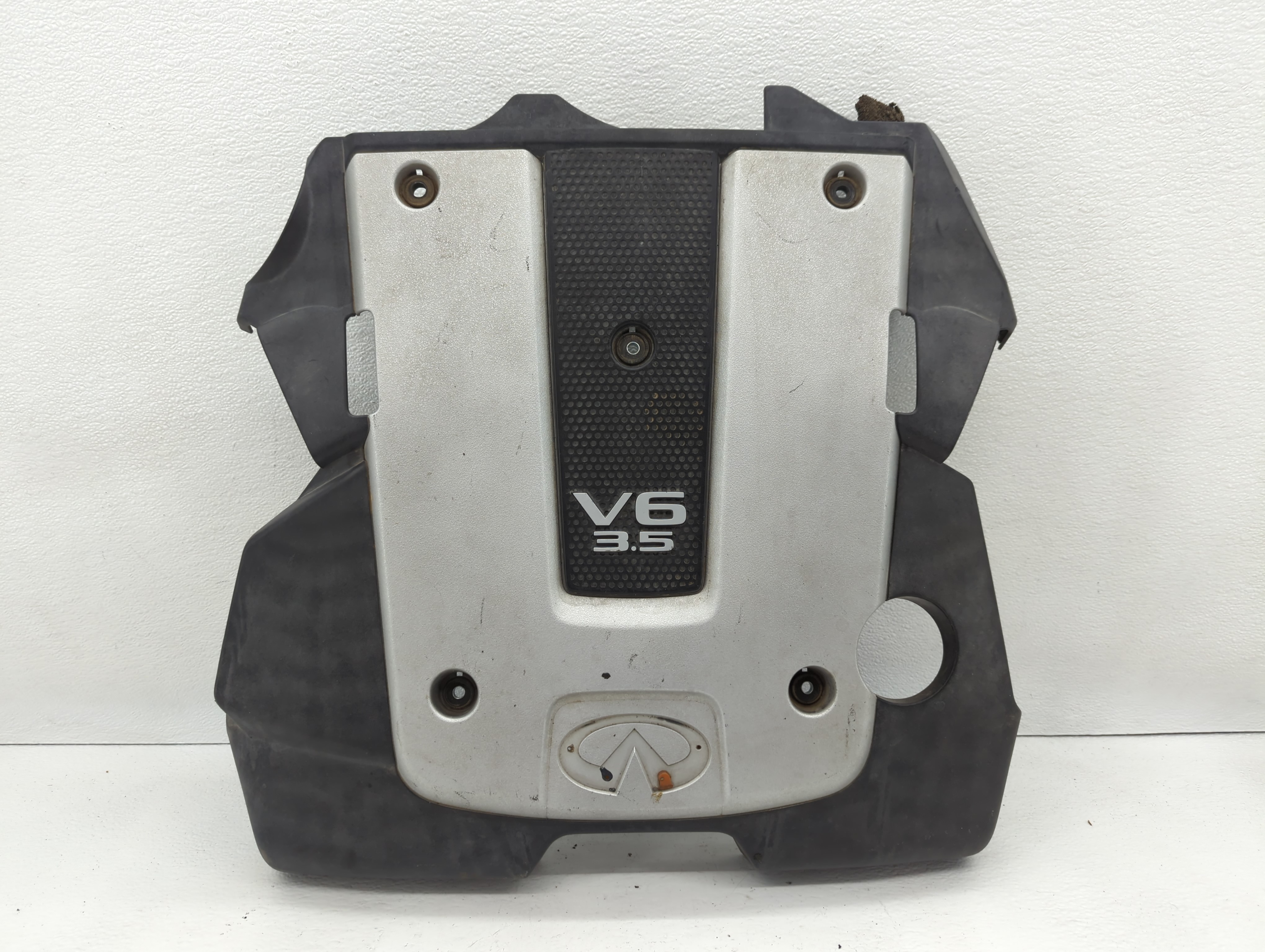 2012 Infiniti Fx35 Engine Cover 592958 - Oemusedautoparts1.com
