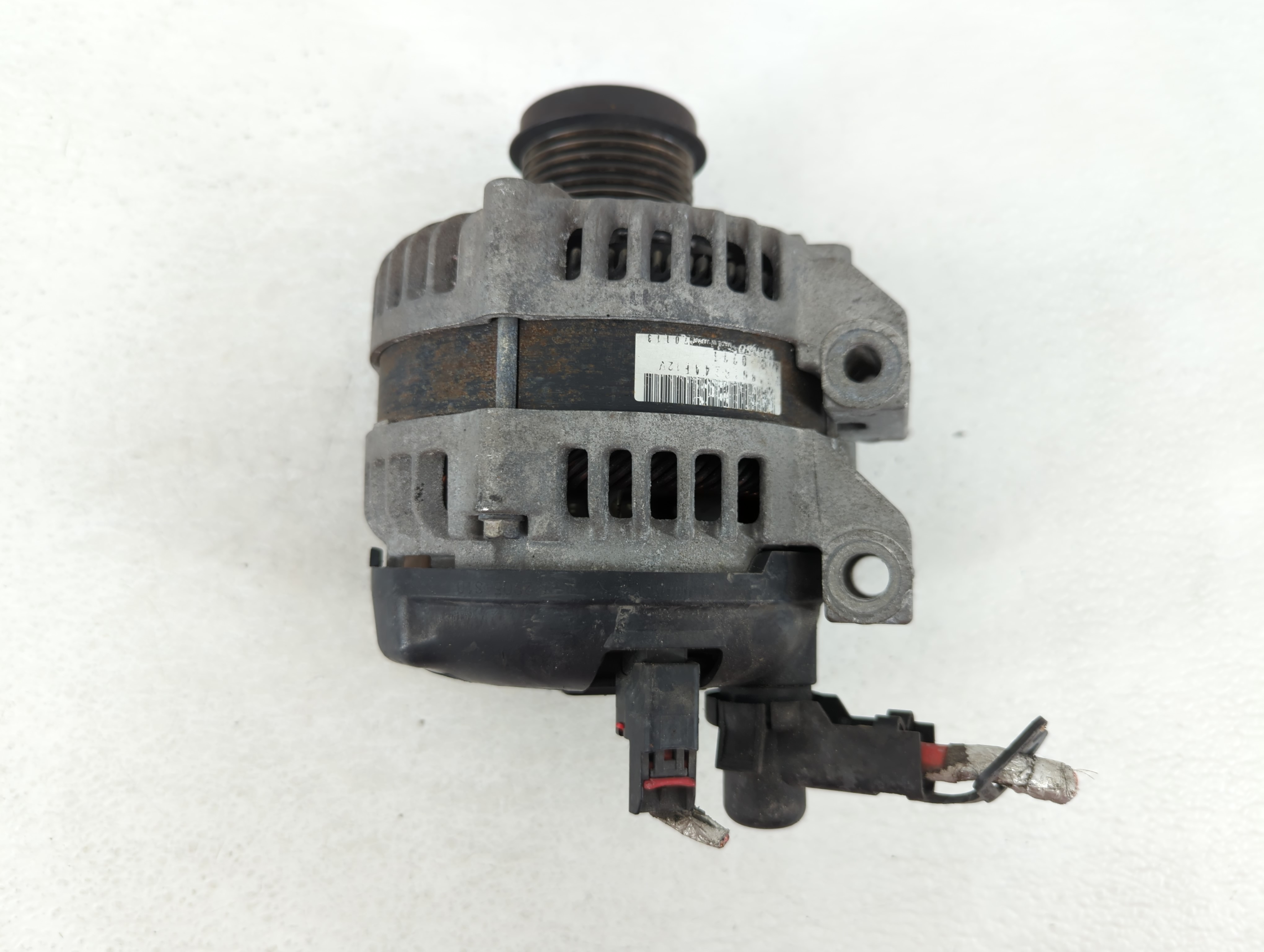 Picture of Dodge Caravan Alternator Generator Charging Assembly Engine Oem 594177