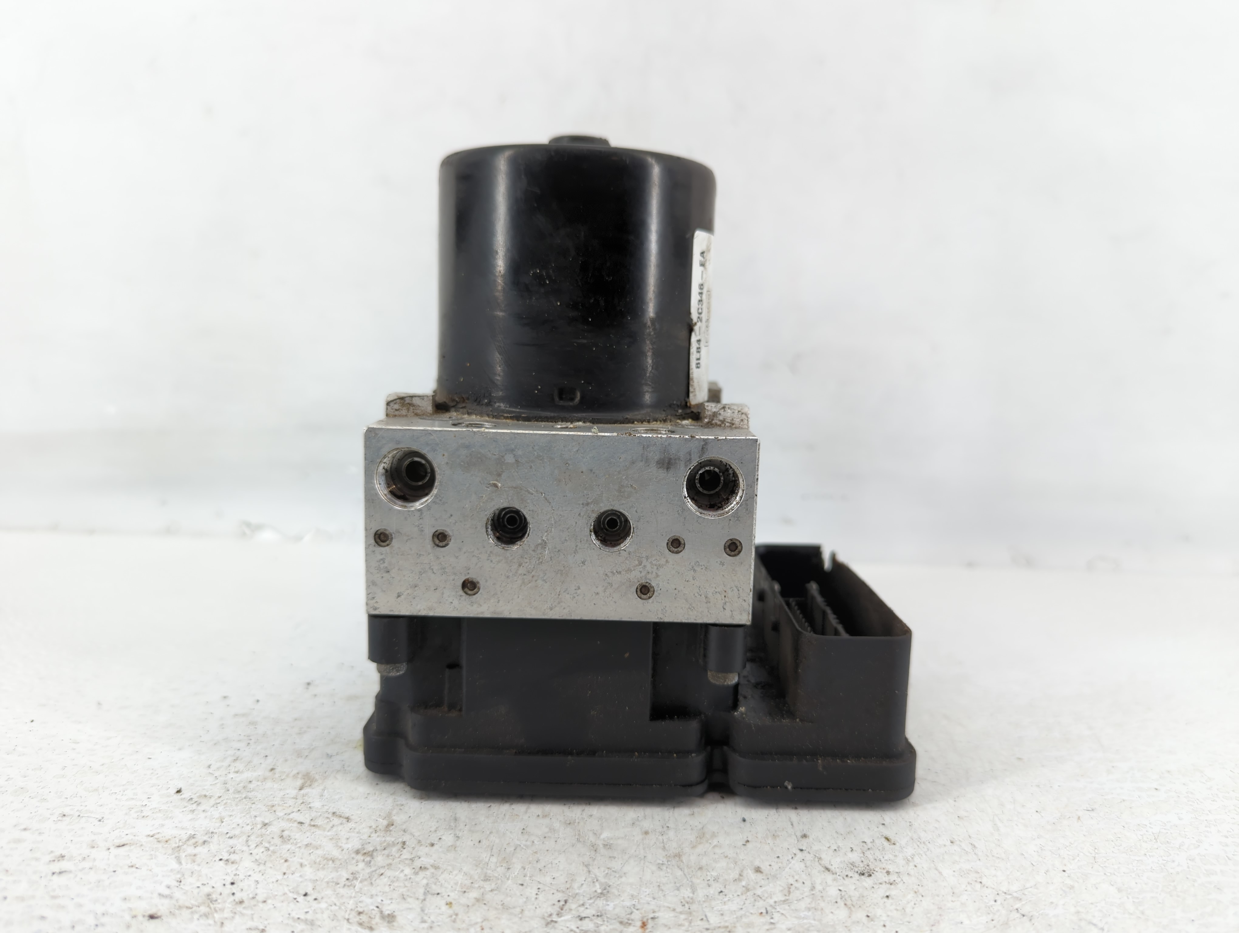 2016 Ford Explorer Abs Pump Control Module 594365 - Oemusedautoparts1.com