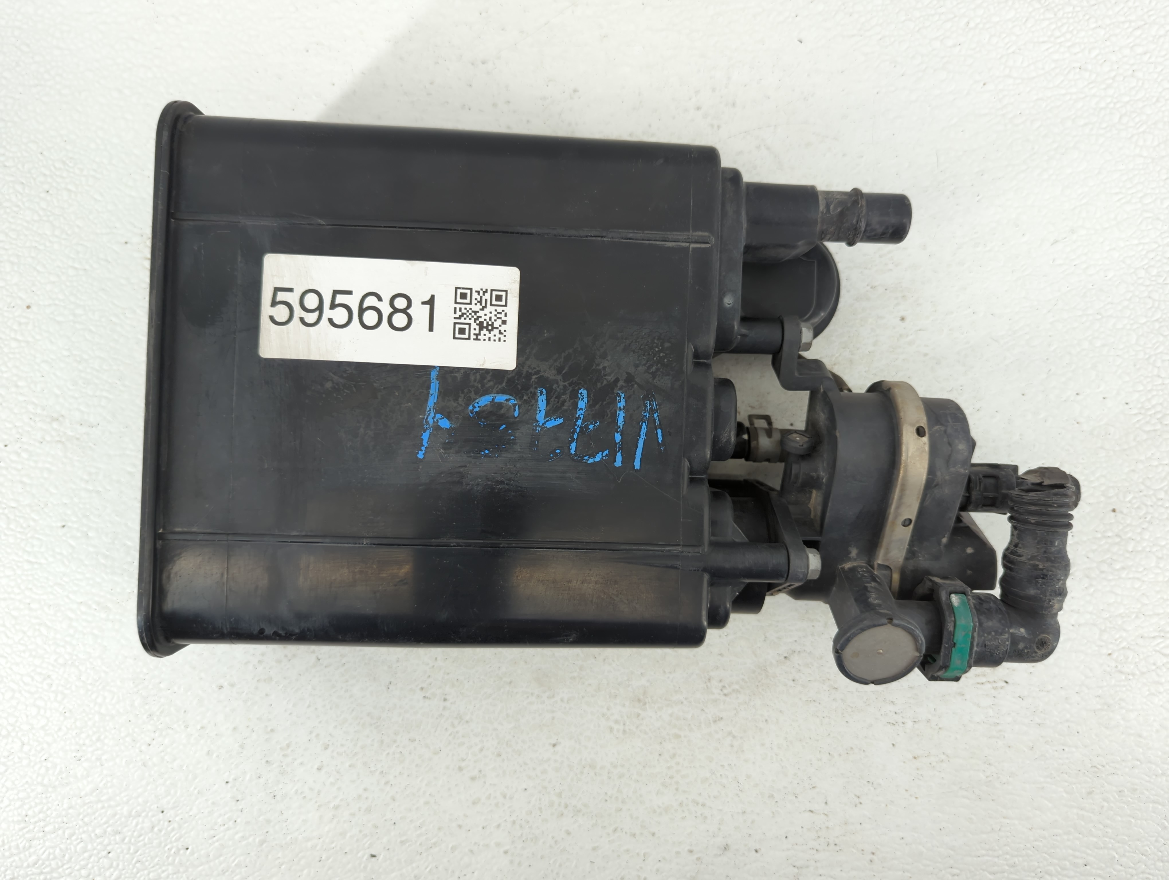 Picture of 2009 Scion Xb Fuel Vapor Charcoal Canister 595681