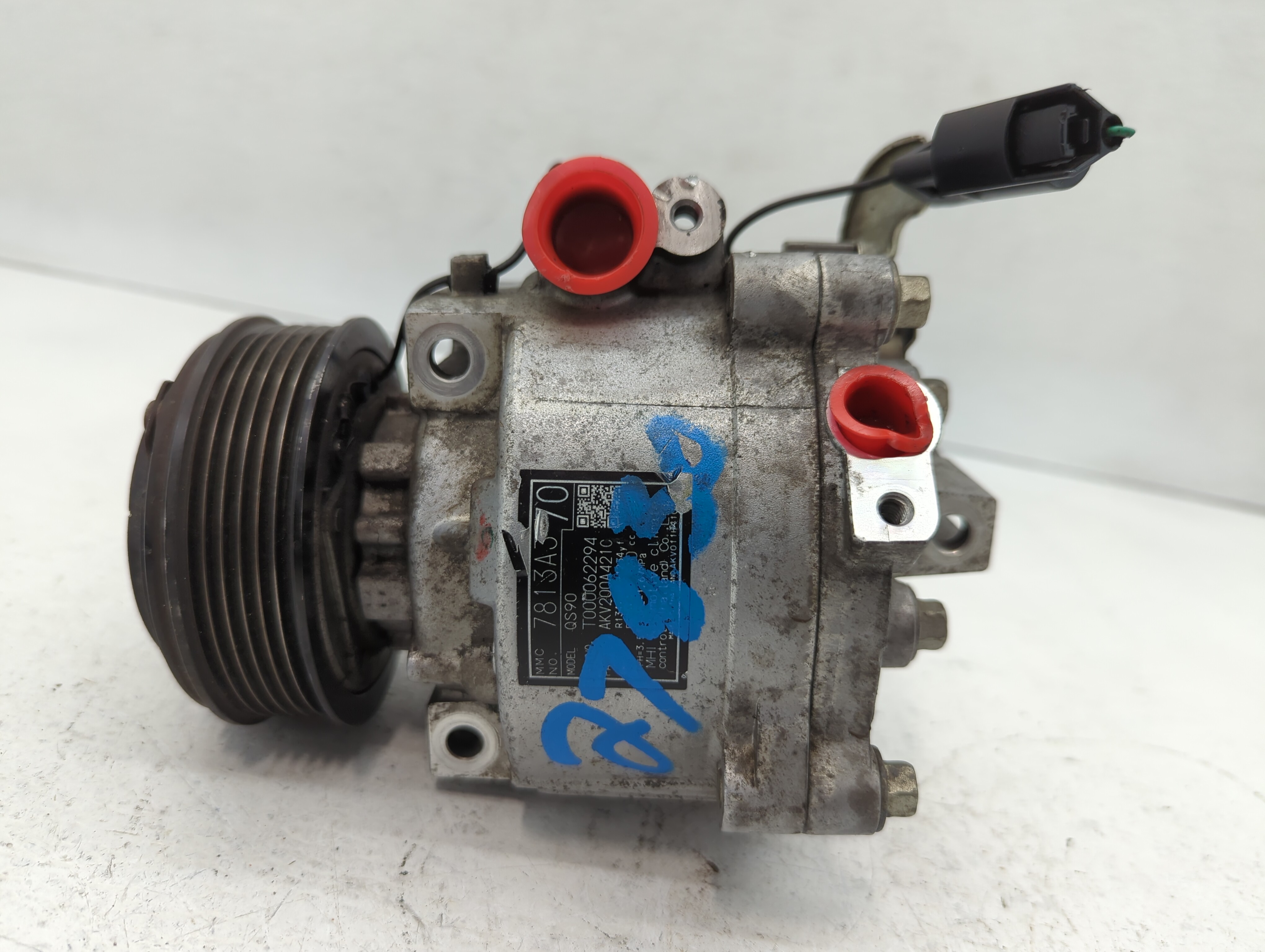 2020 Mitsubishi Outlander Air Conditioning A/c Ac Compressor Oem 597237 - Oemusedautoparts1.com