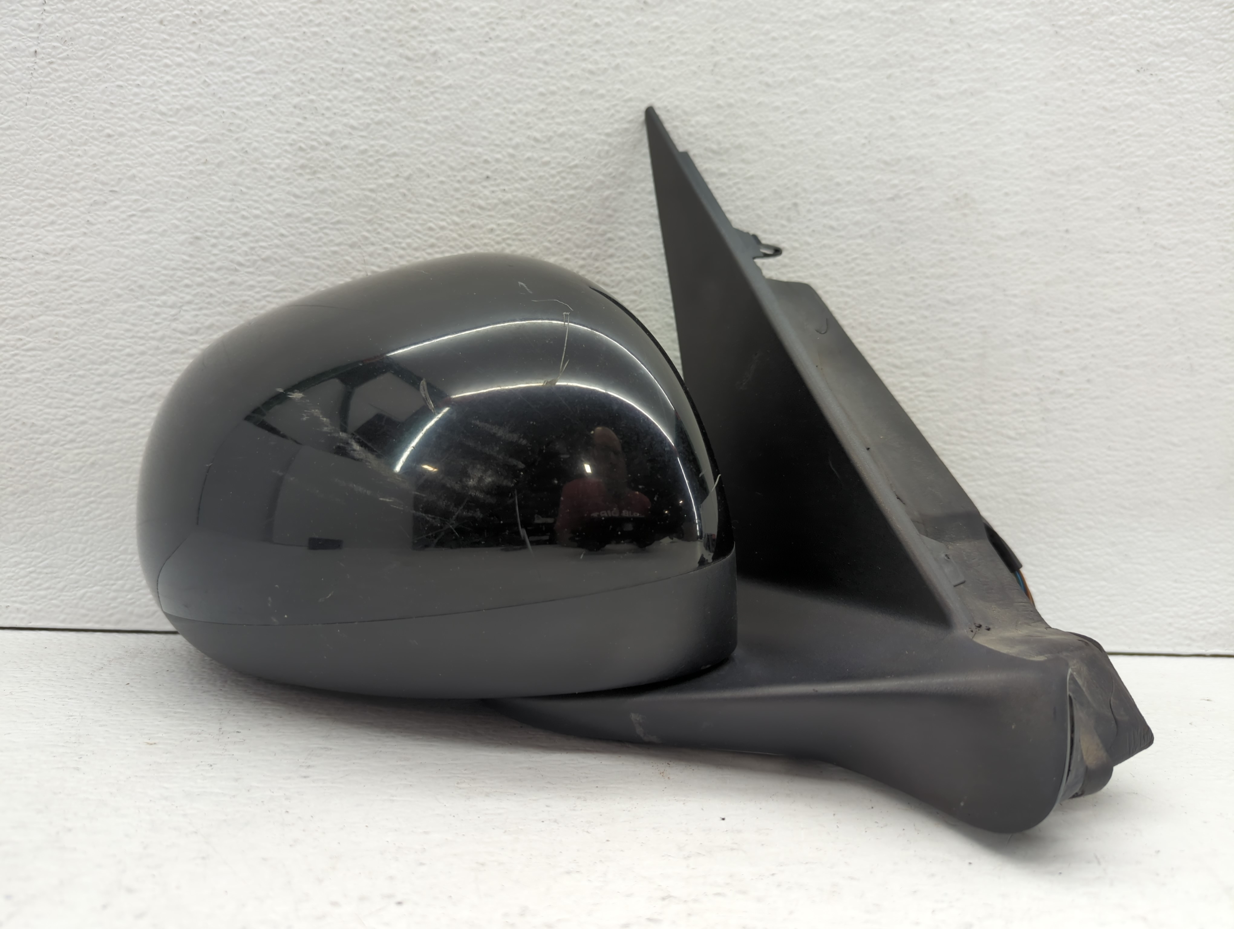 2014 Fiat 500 Passenger Right Side View Power Door Mirror Black 597436 - Oemusedautoparts1.com
