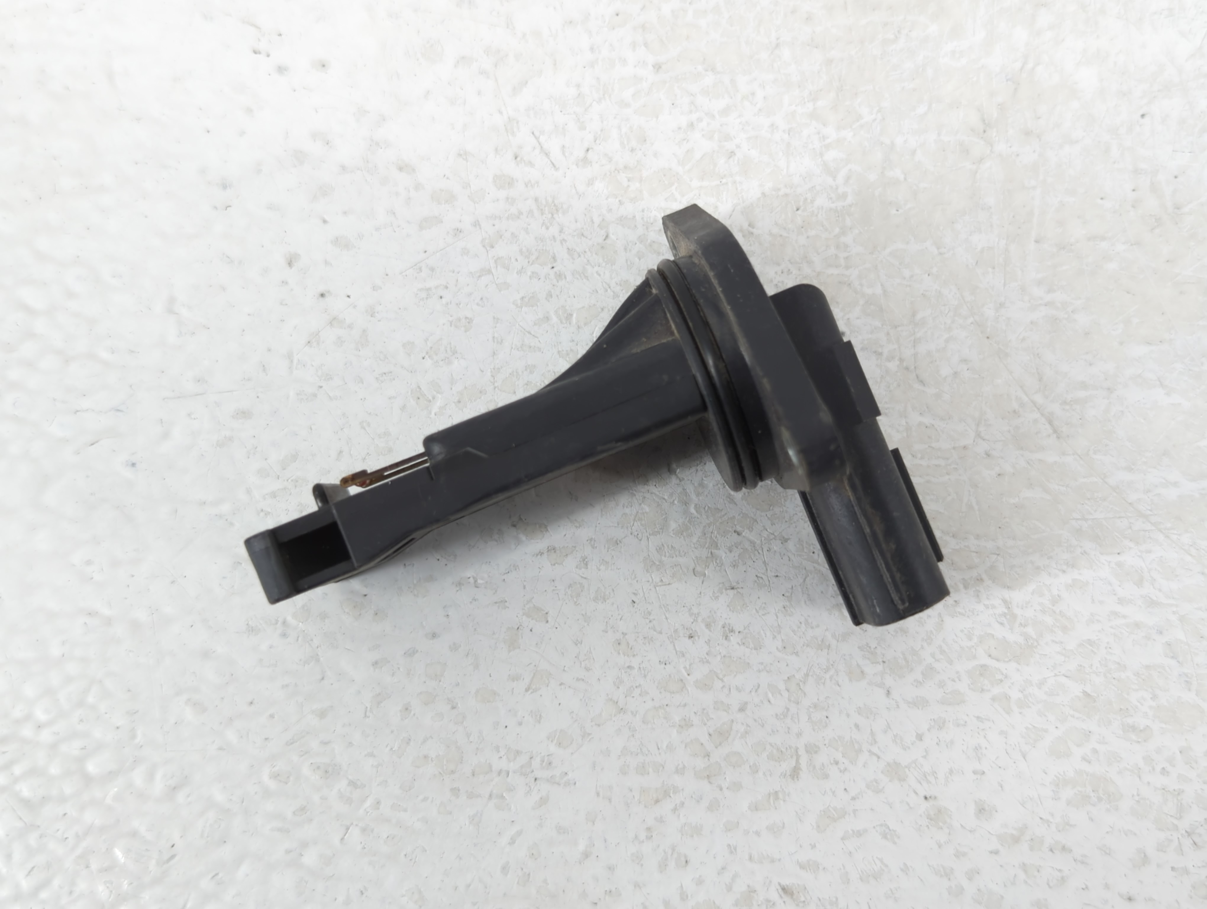 2015 Mitsubishi Outlander Mass Air Flow Meter Maf 597502 - Oemusedautoparts1.com