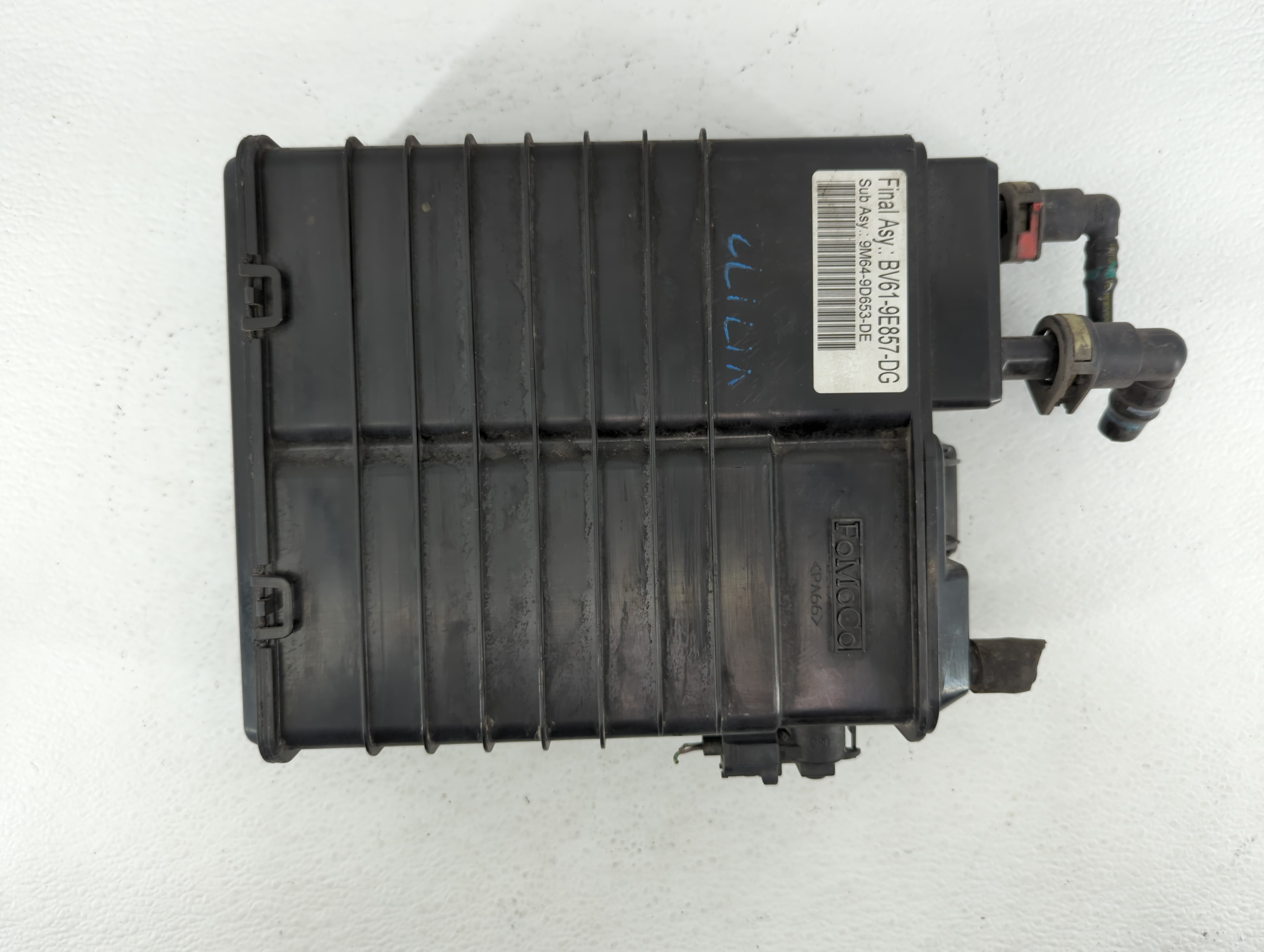 2012 Ford Focus Fuel Vapor Charcoal Canister 598184 - Oemusedautoparts1.com