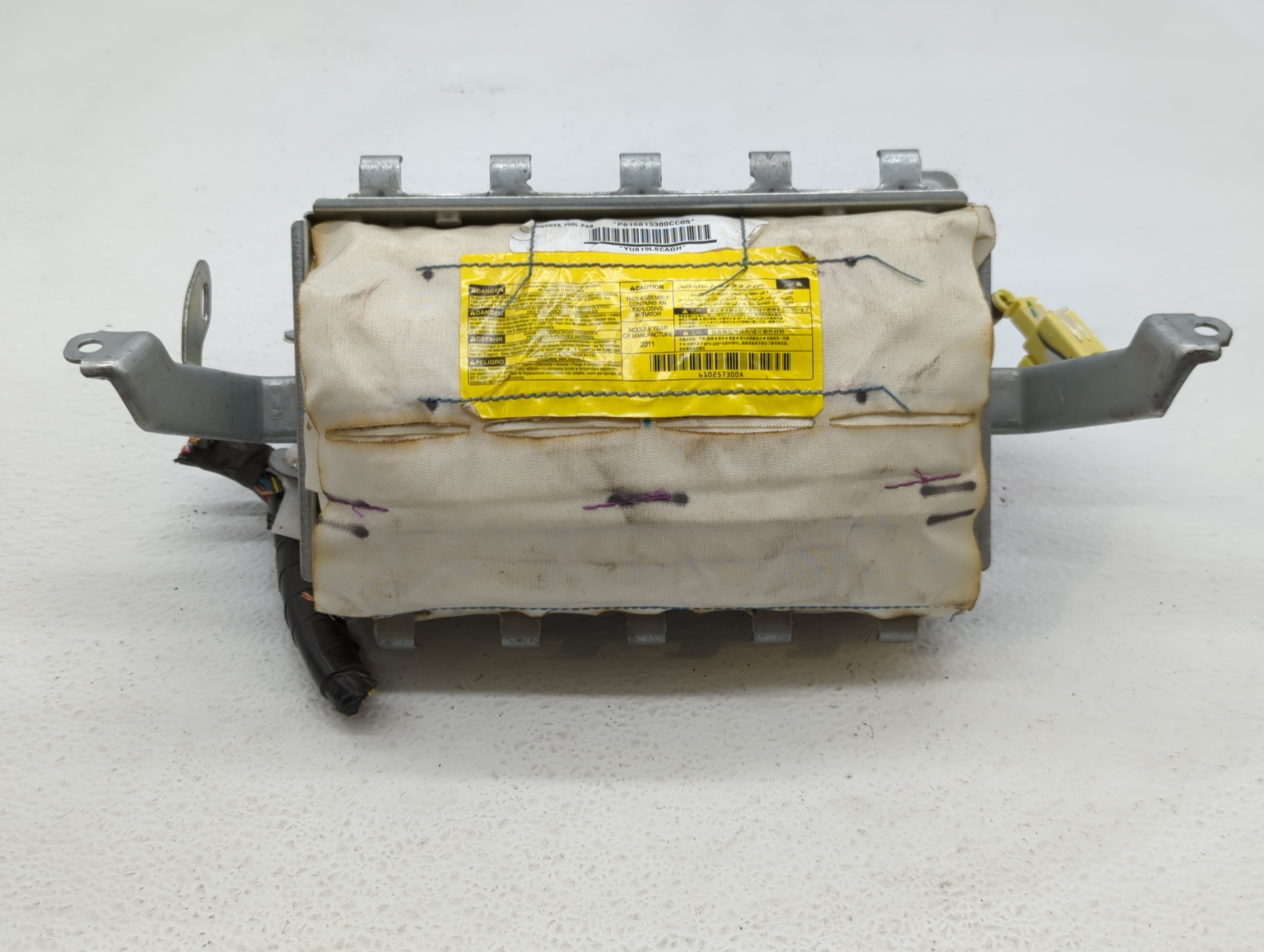 2010-2022 Toyota Sequoia Air Bag Passenger Right Dashboard Oem 600907 - Oemusedautoparts1.com