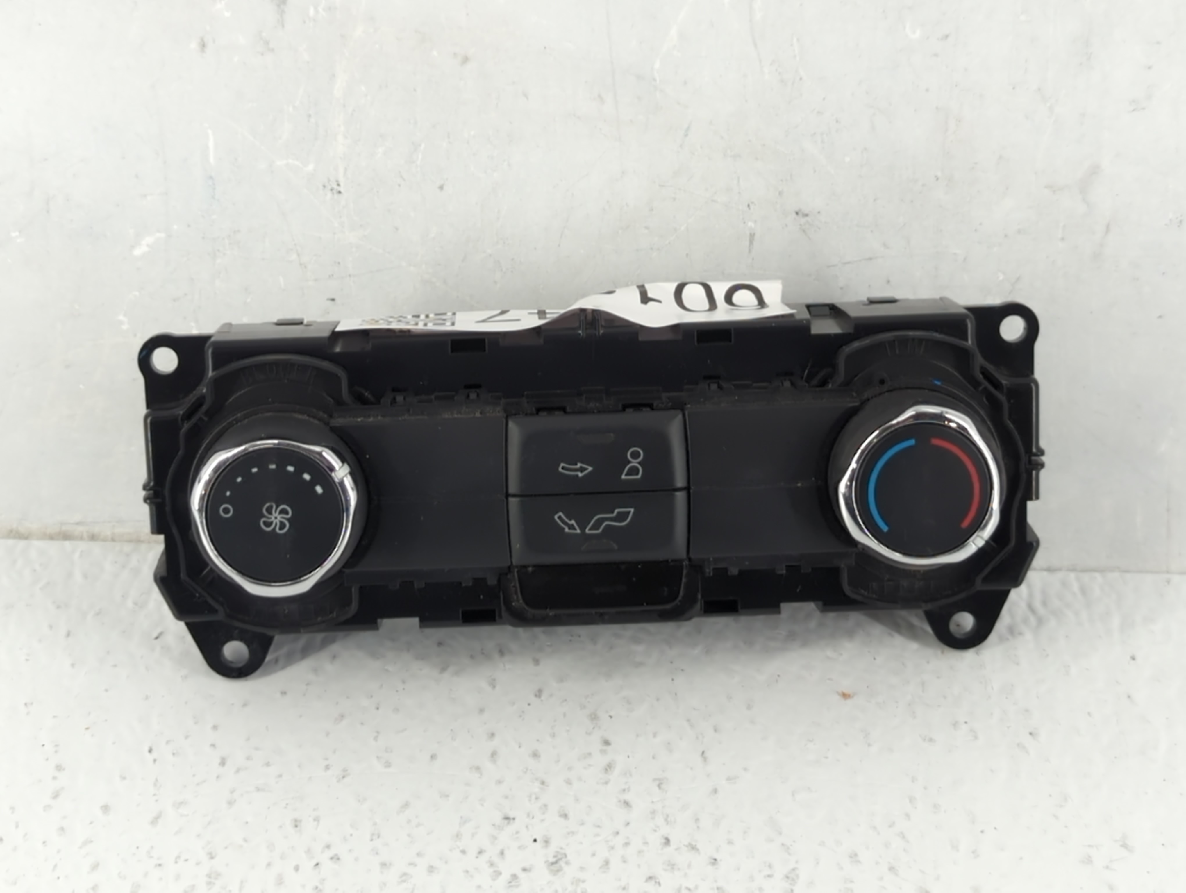 2018 Ford Explorer Ac Heater Climate Control Gb5t-19980-be 601247 - Oemusedautoparts1.com