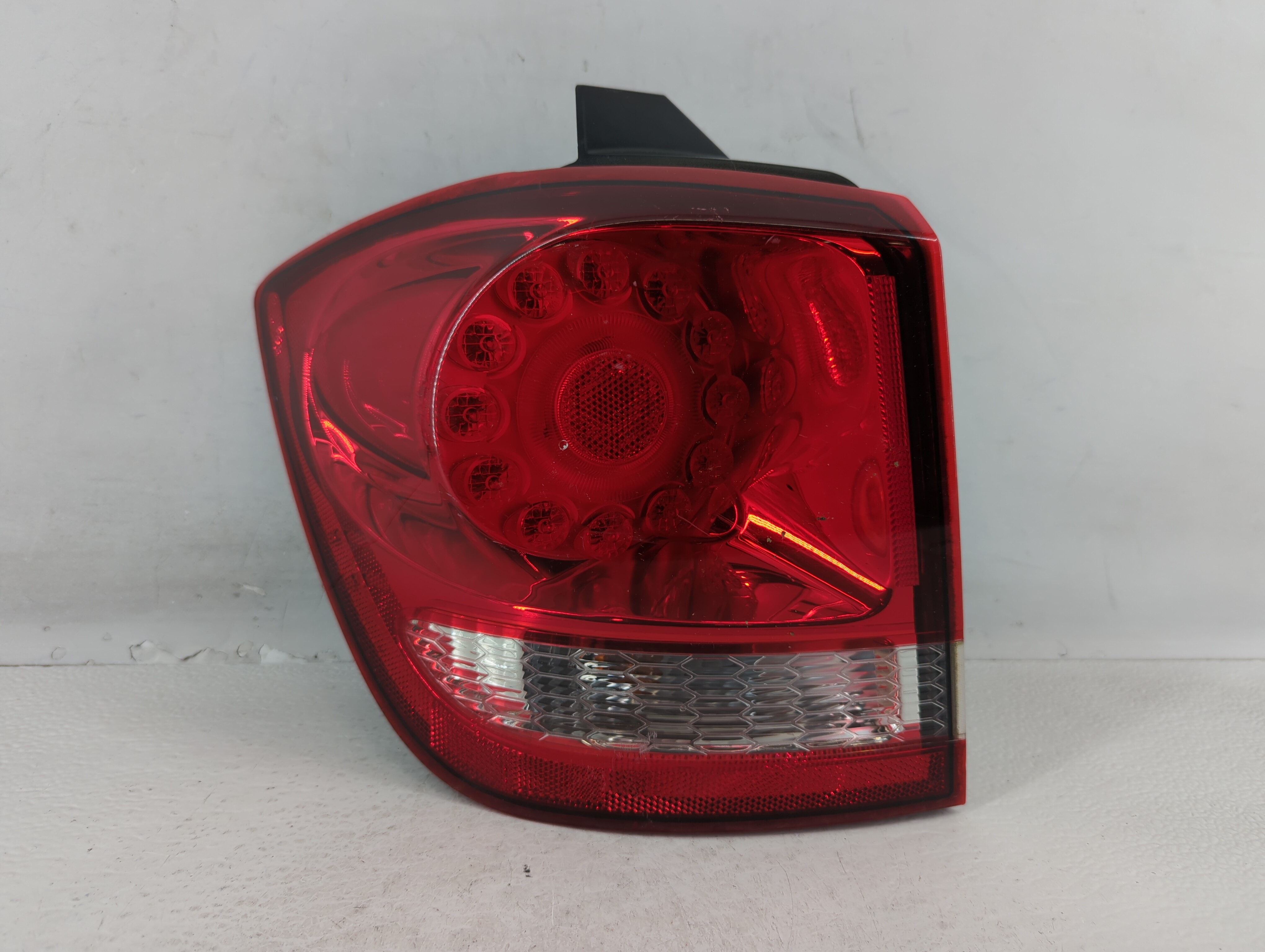 2013 Dodge Journey Driver Left Side Tail Light Taillight Oem 601490 - Oemusedautoparts1.com