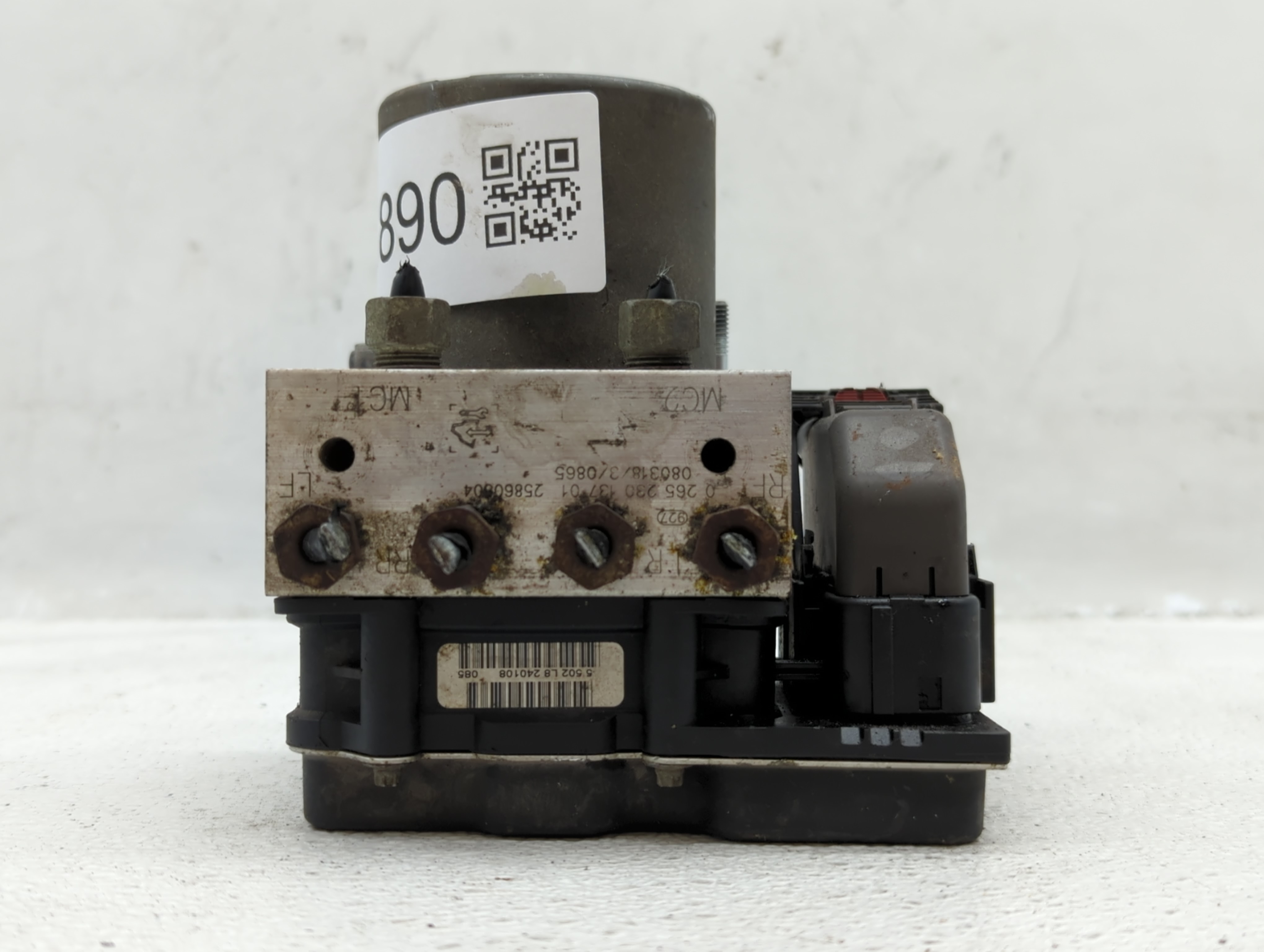 Saturn Outlook Abs Pump Control Module 601890 - Oemusedautoparts1.com